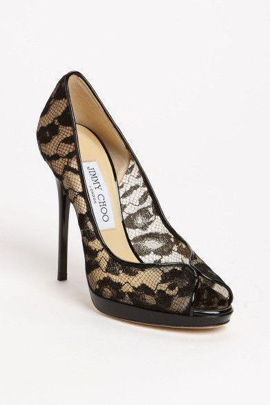 Lace and Patent Leather Pointed-Toe Pumps - Endless - UAE Rental and Resale for Women's Fashion