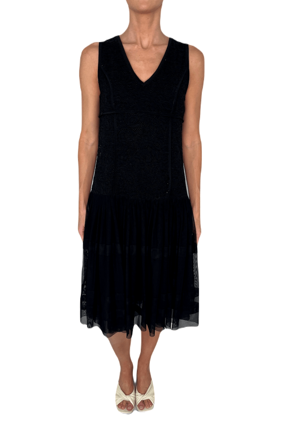 Lace Midi Dress - Endless - UAE Rental and Resale for Women's Fashion