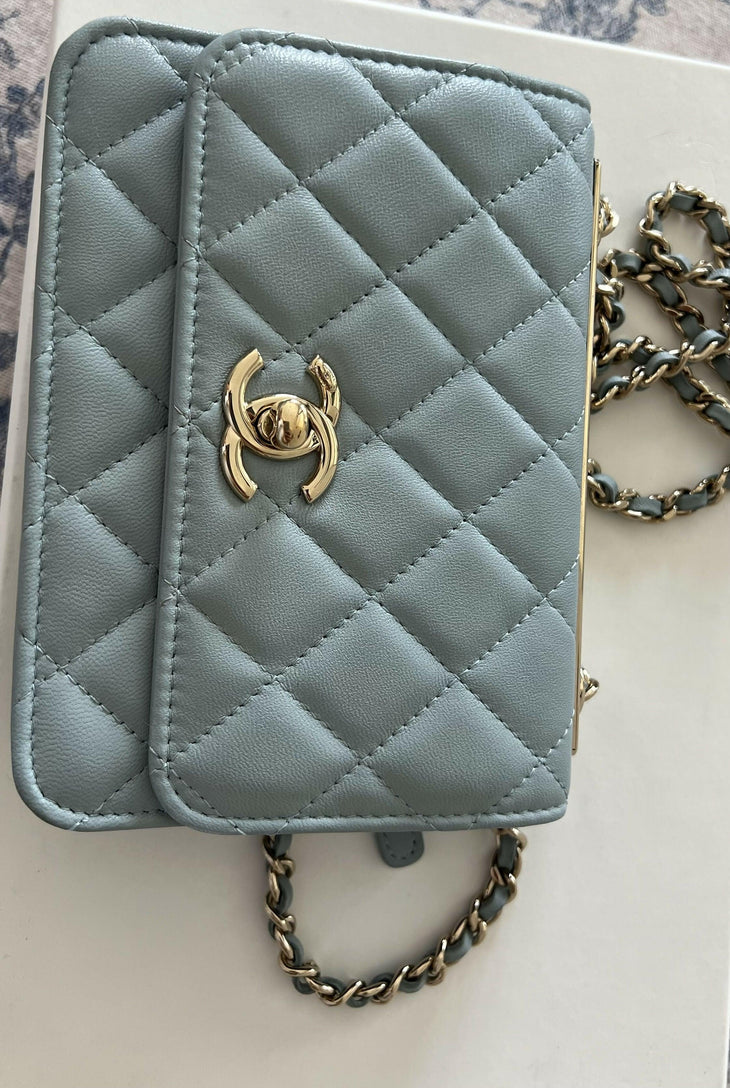 Lambskin Quilted Trendy CC Wallet - Endless - UAE Rental and Resale for Women's Fashion