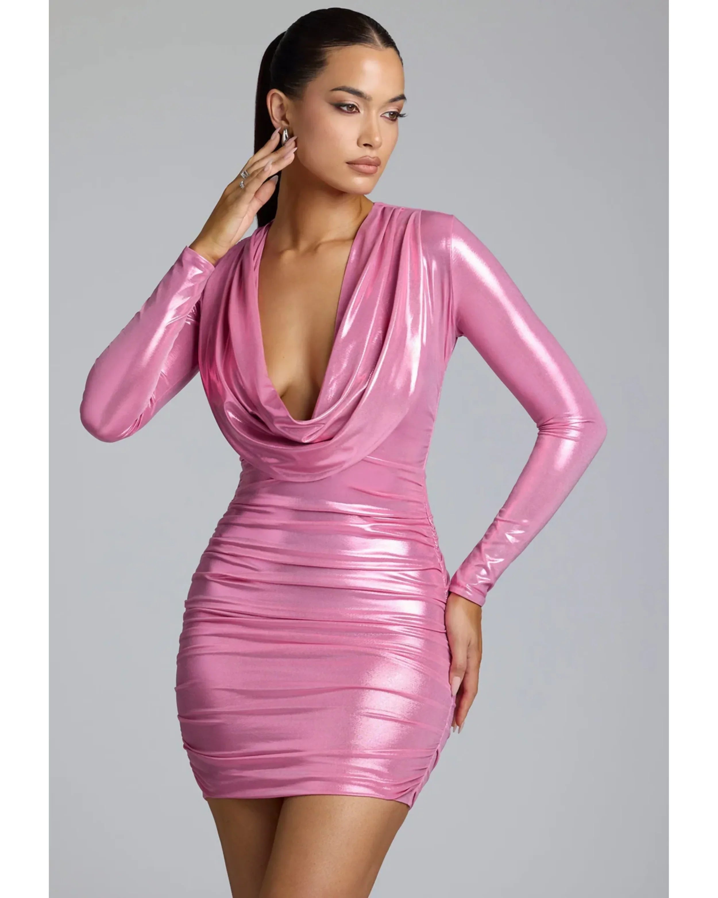 Layla Long Sleeve Metallic Jersey Mini Dress - Endless - UAE Rental and Resale for Women's Fashion