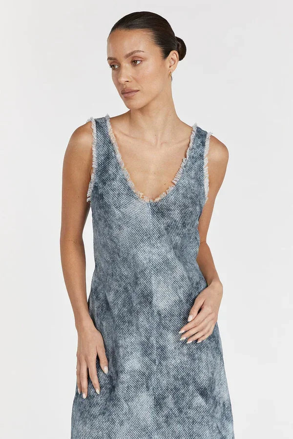 Leon Linen Vneck Slip Dress - Endless - UAE Rental and Resale for Women's Fashion