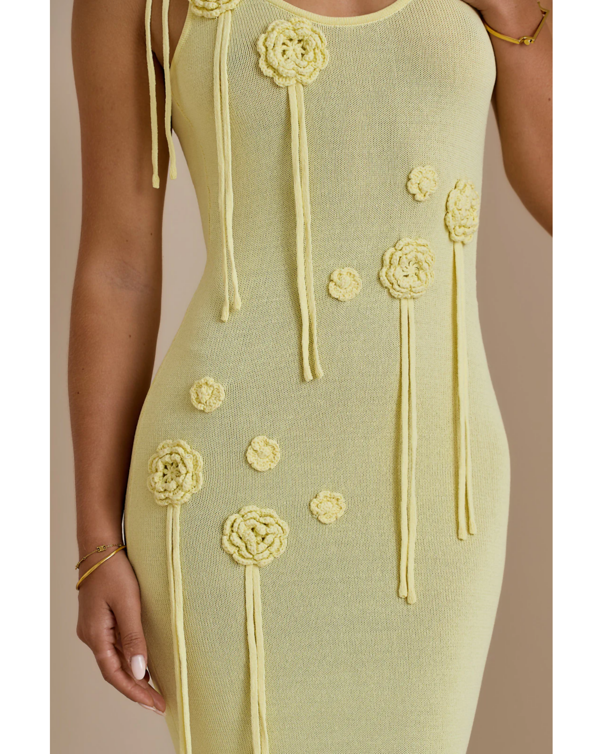 Lilly Maxi Dress Lemon - Endless - UAE Rental and Resale for Women's Fashion