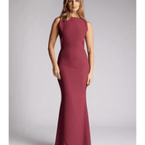 Lincoln Maxi Dress - Endless - UAE Rental and Resale for Women's Fashion