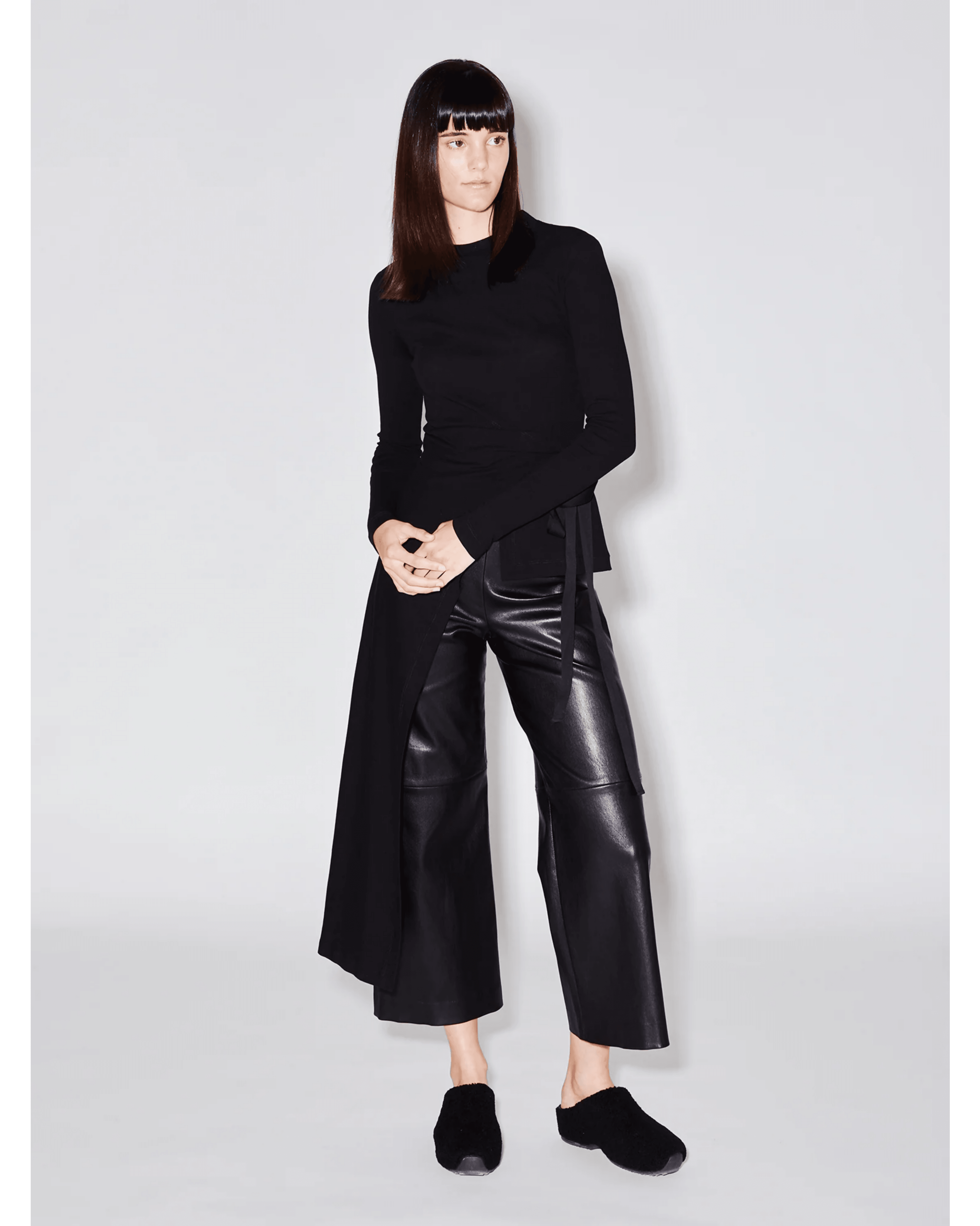 Long Sleeve Split Apron T-Shirt - Endless - UAE Rental and Resale for Women's Fashion