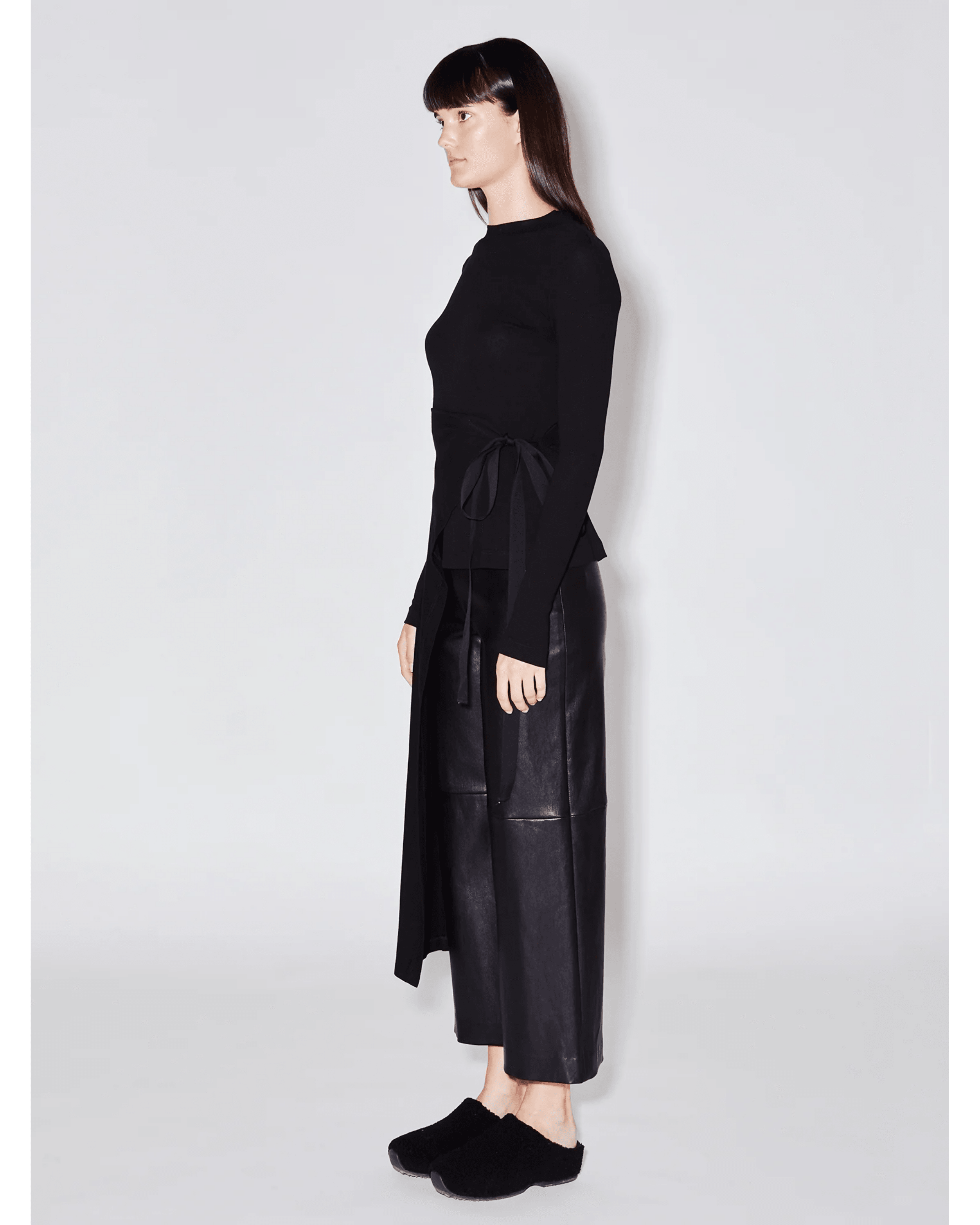 Long Sleeve Split Apron T-Shirt - Endless - UAE Rental and Resale for Women's Fashion