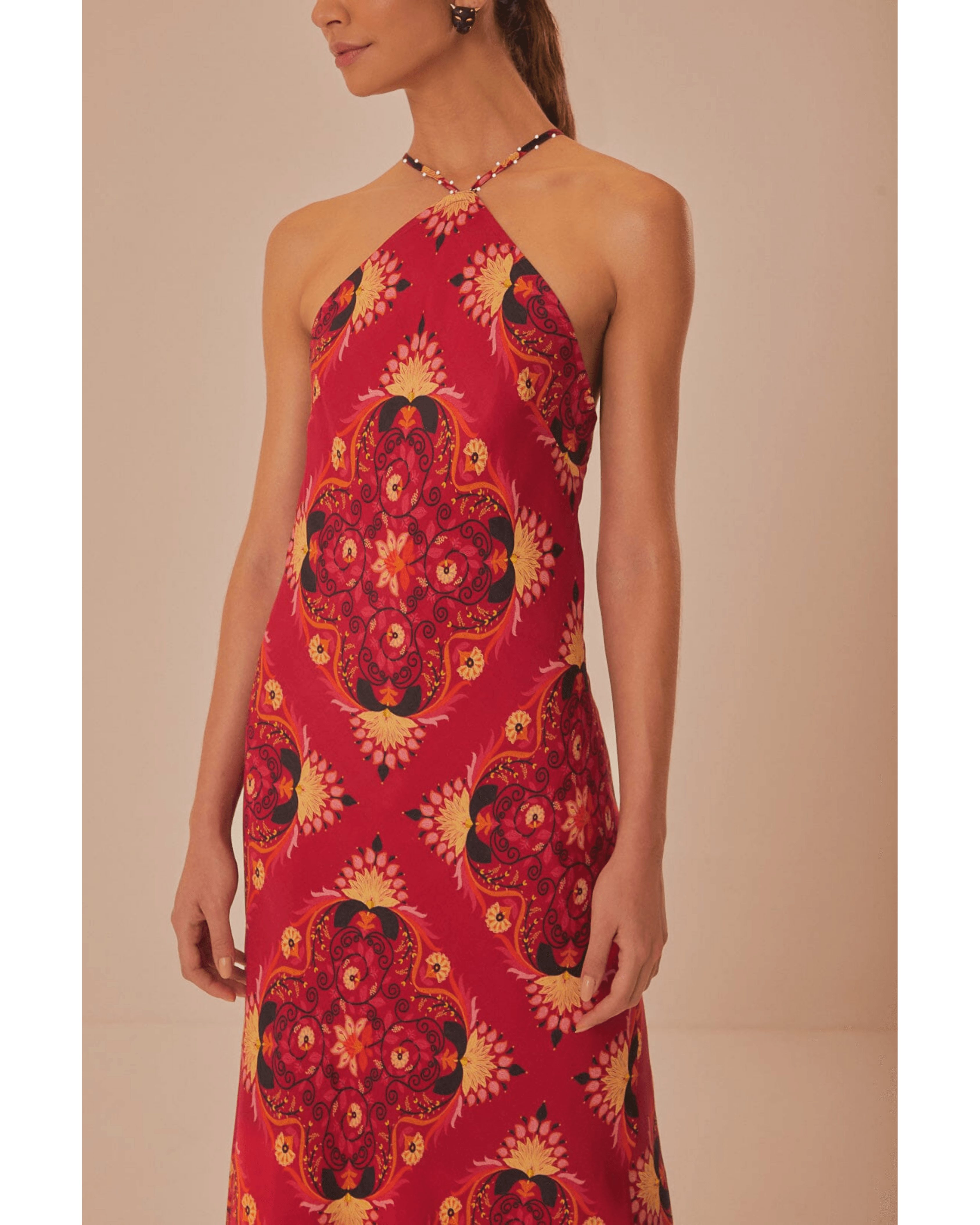 Luize Sleeveless Maxi Dress - Endless - UAE Rental and Resale for Women's Fashion
