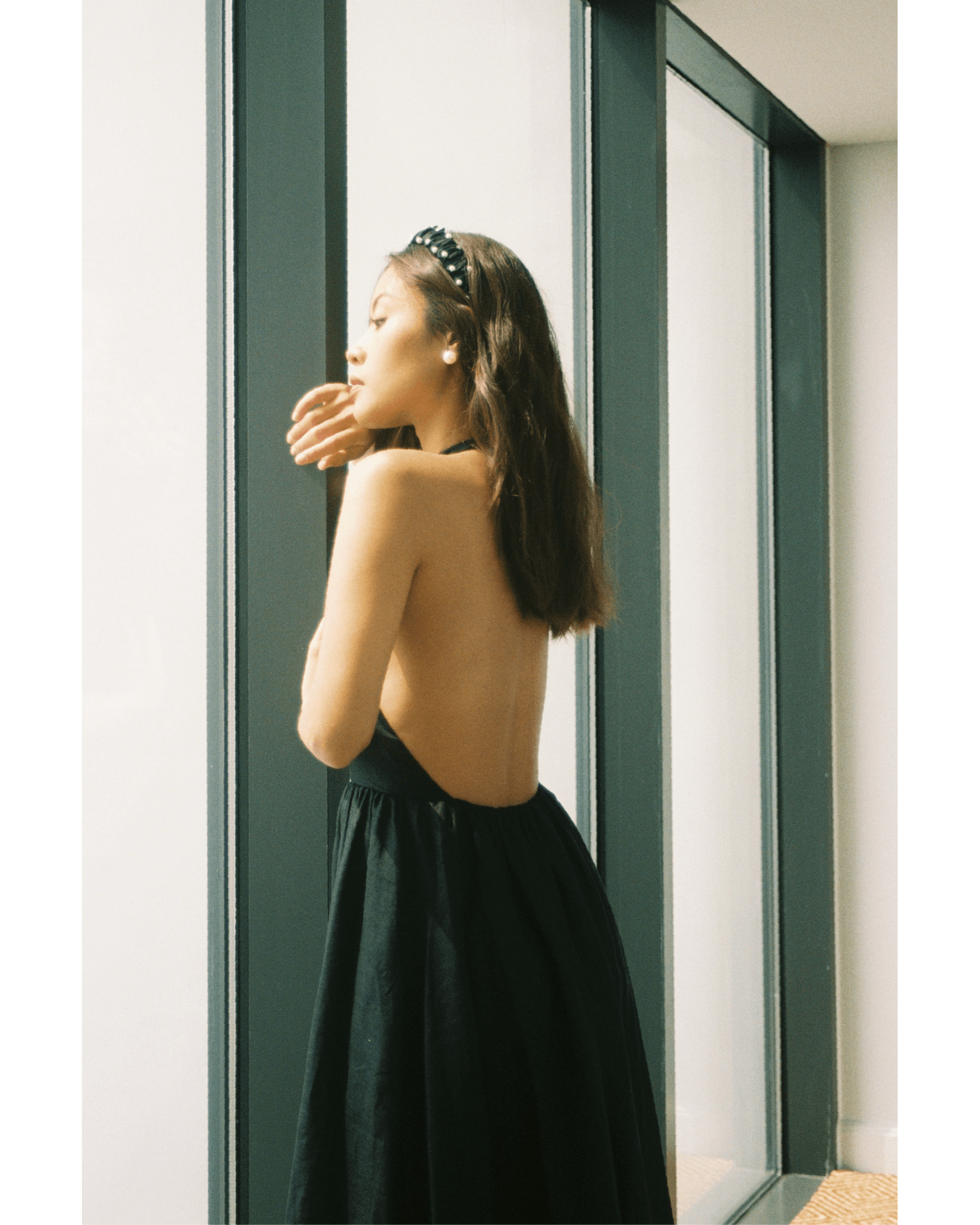 Mae Maxi Dress - Endless - UAE Rental and Resale for Women's Fashion
