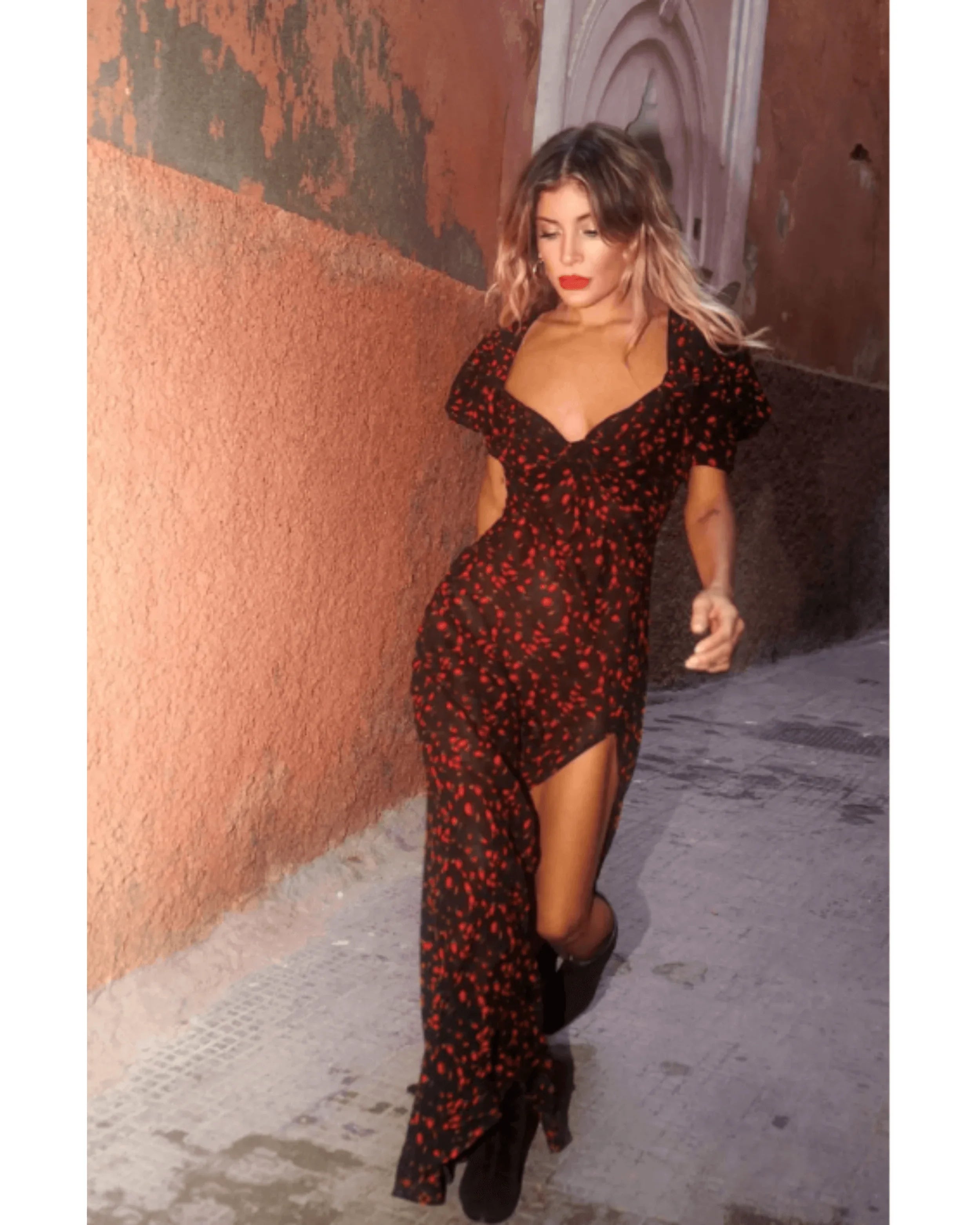 Magnolia Floral Dress - Endless - UAE Rental and Resale for Women's Fashion
