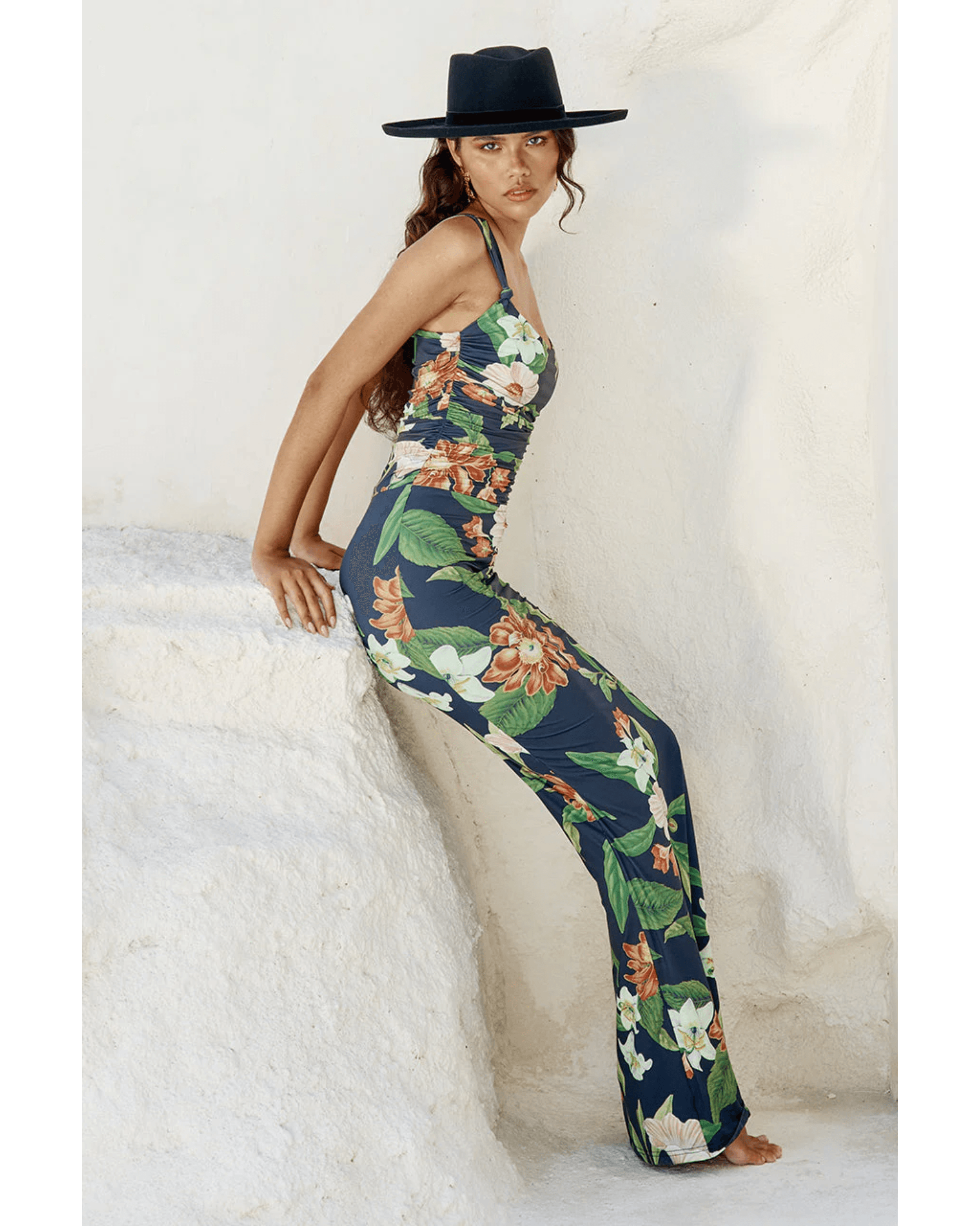 Maiori Maxi Dress - Endless - UAE Rental and Resale for Women's Fashion