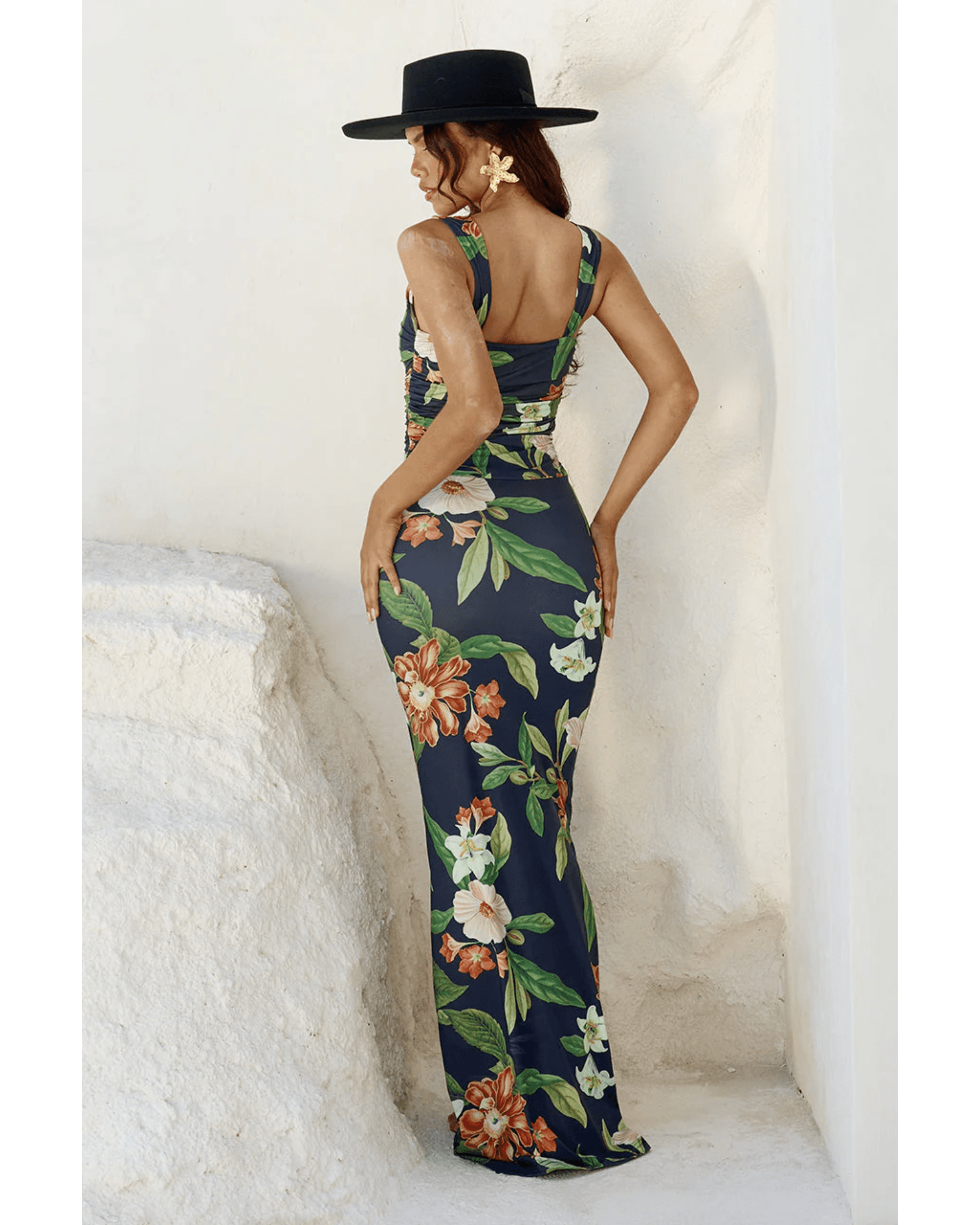 Maiori Maxi Dress - Endless - UAE Rental and Resale for Women's Fashion