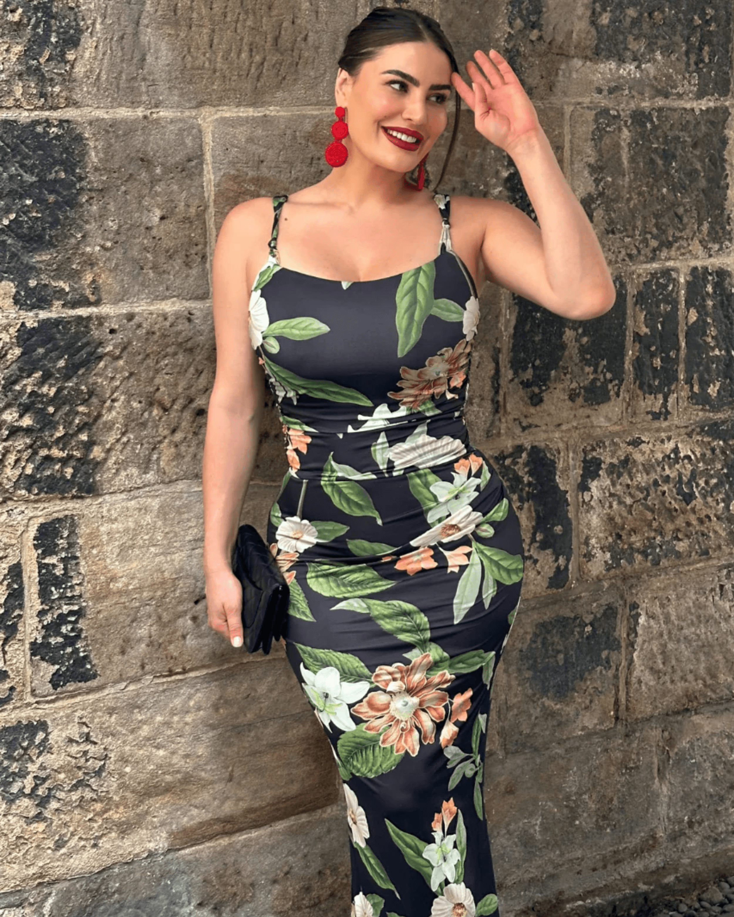 Maiori Maxi Dress - Endless - UAE Rental and Resale for Women's Fashion