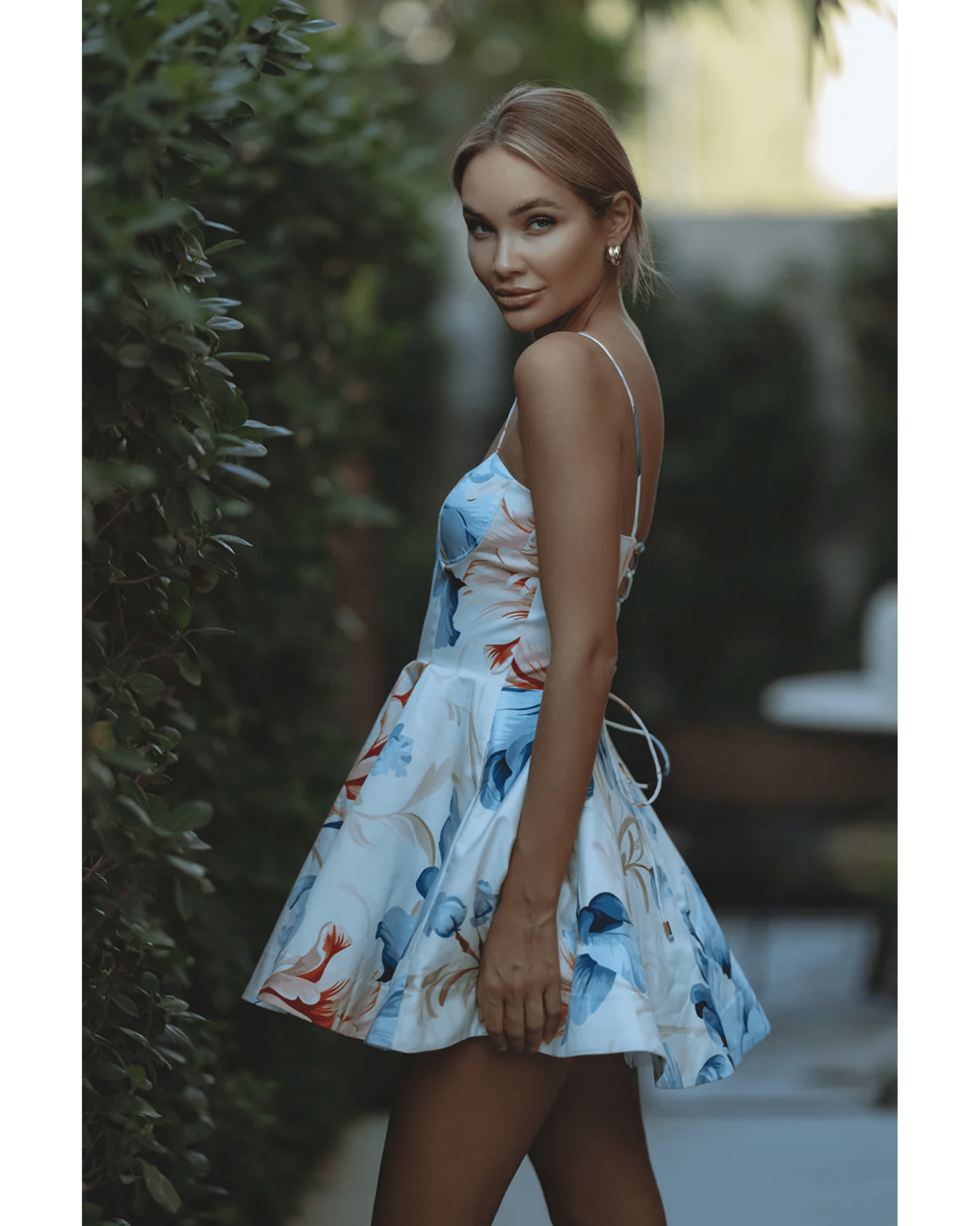 Mallory Mini Dress - Endless - UAE Rental and Resale for Women's Fashion