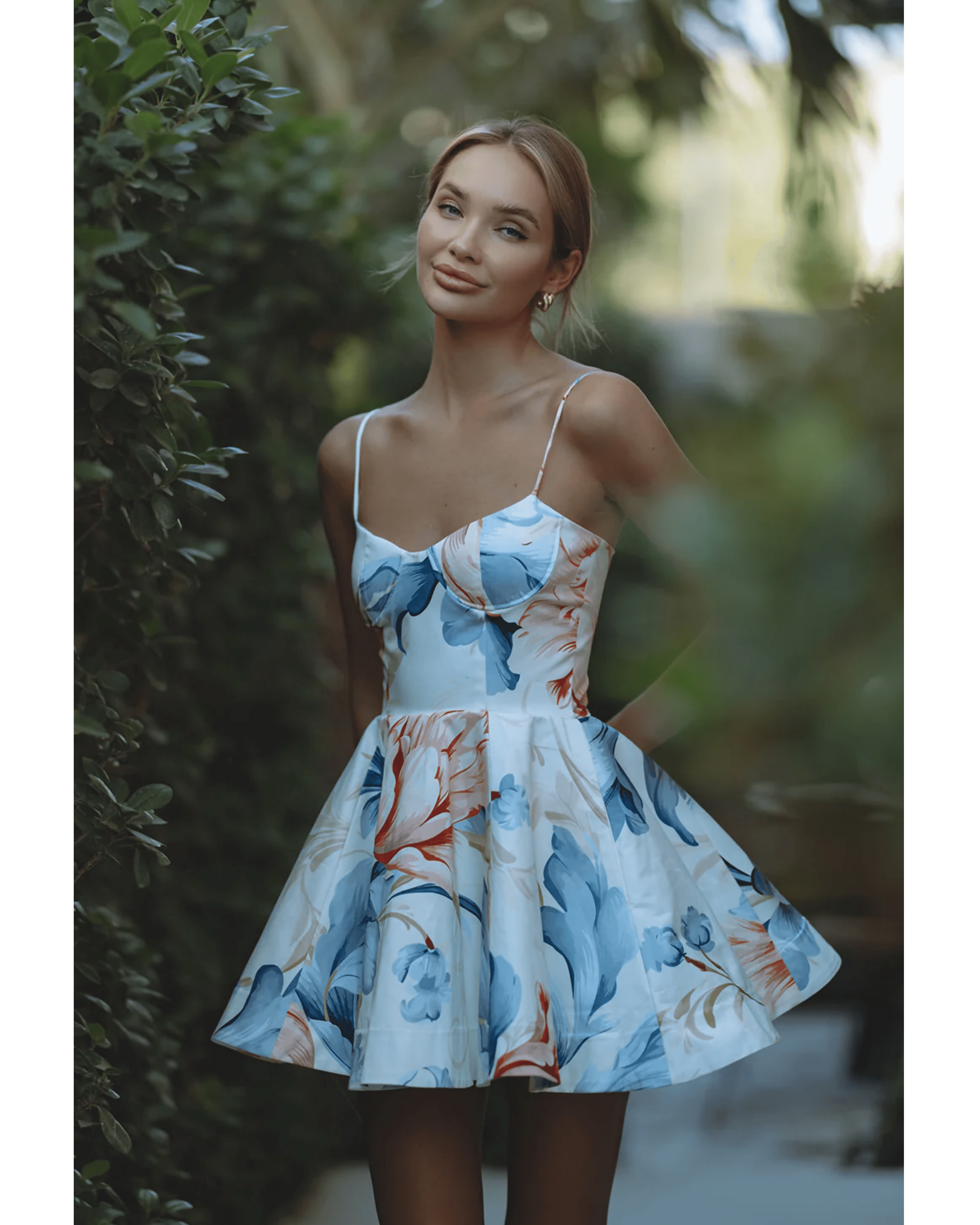 Mallory Mini Dress - Endless - UAE Rental and Resale for Women's Fashion
