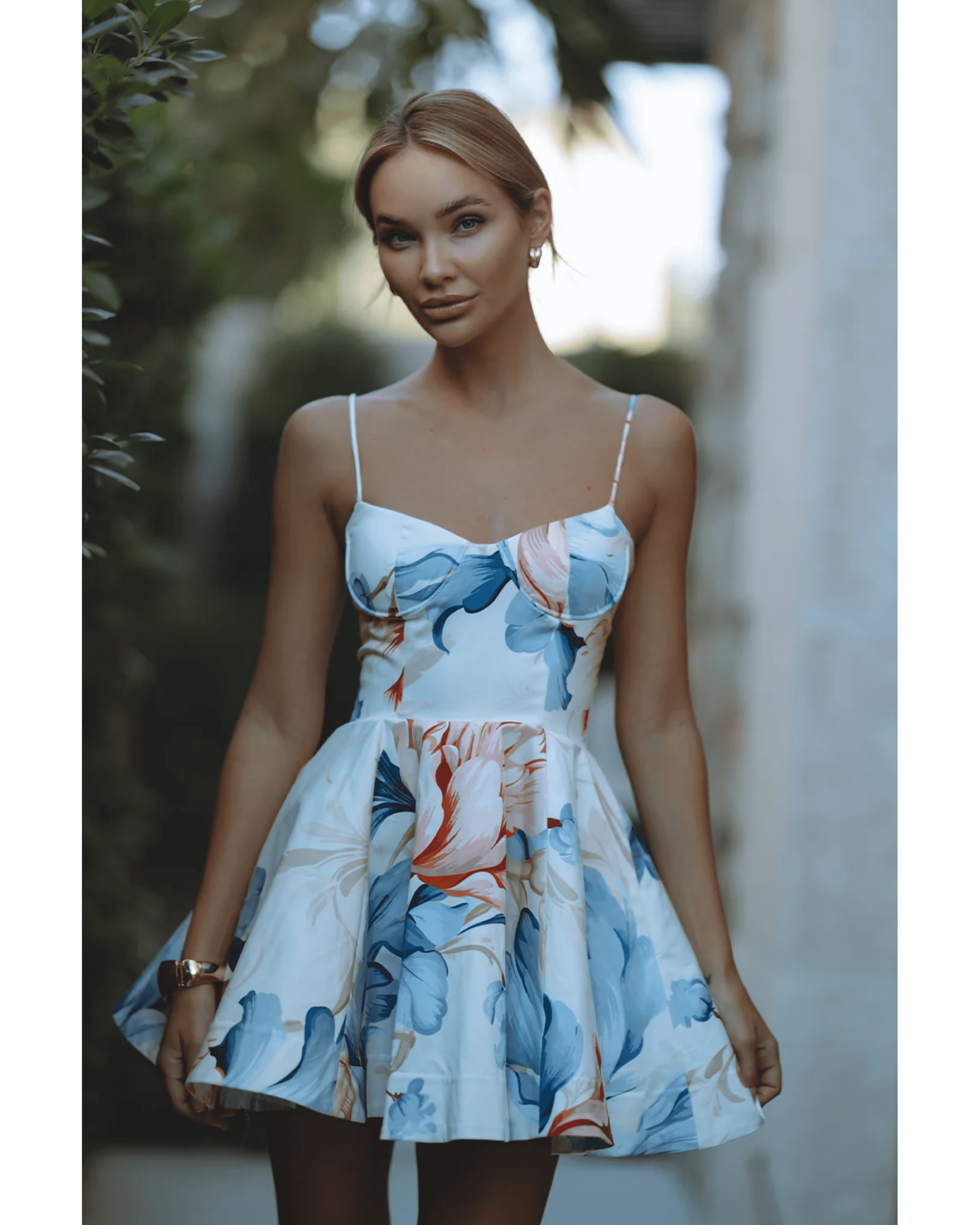 Mallory Mini Dress - Endless - UAE Rental and Resale for Women's Fashion