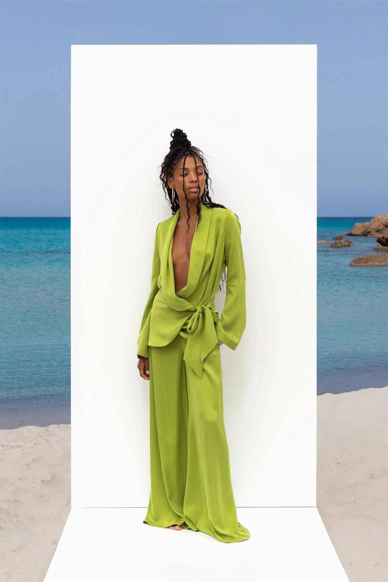 Marlowe Suit - Endless - UAE Rental and Resale for Women's Fashion