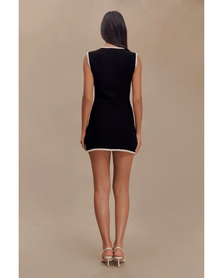 Mia Contrast Knit Mini Dress - Endless - UAE Rental and Resale for Women's Fashion
