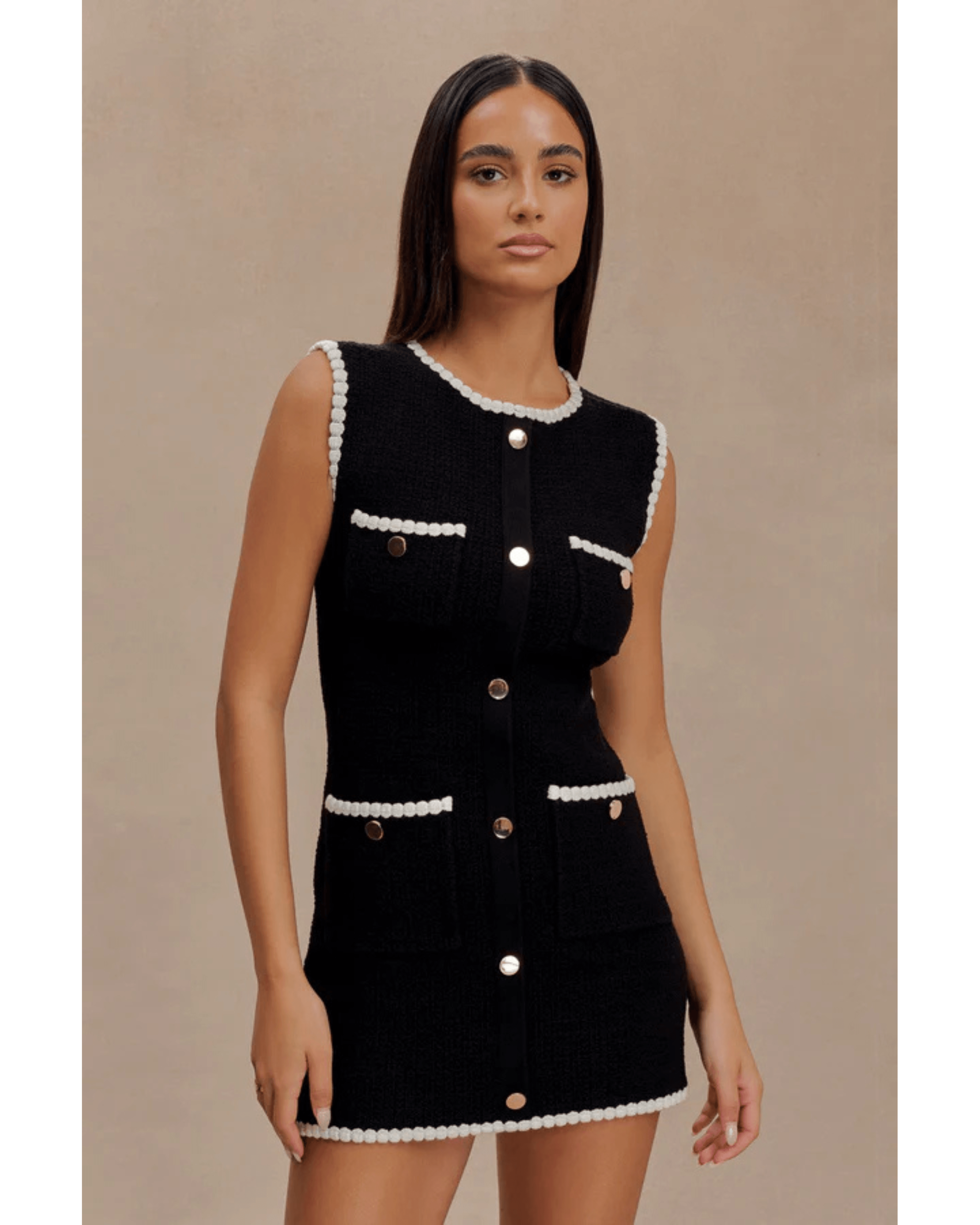 Mia Contrast Knit Mini Dress - Endless - UAE Rental and Resale for Women's Fashion