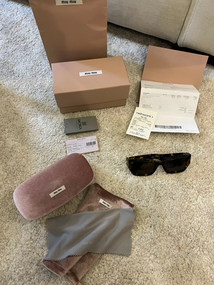 Miu Glimpse Sunglasses - Endless - UAE Rental and Resale for Women's Fashion
