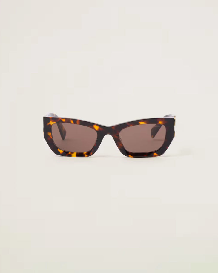 Miu Glimpse Sunglasses - Endless - UAE Rental and Resale for Women's Fashion
