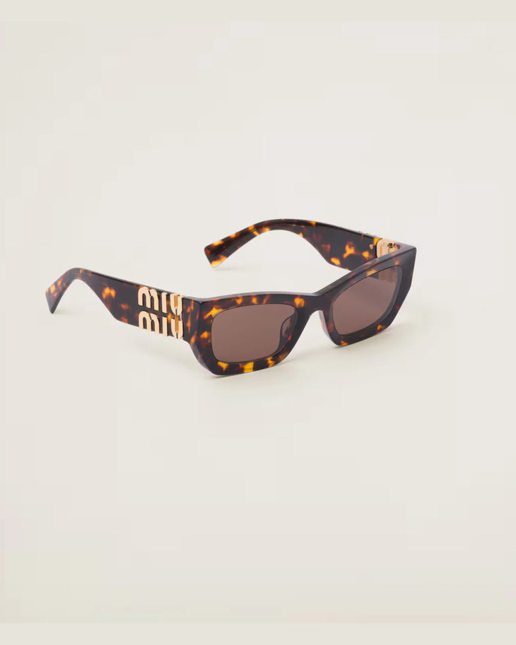 Miu Glimpse Sunglasses - Endless - UAE Rental and Resale for Women's Fashion