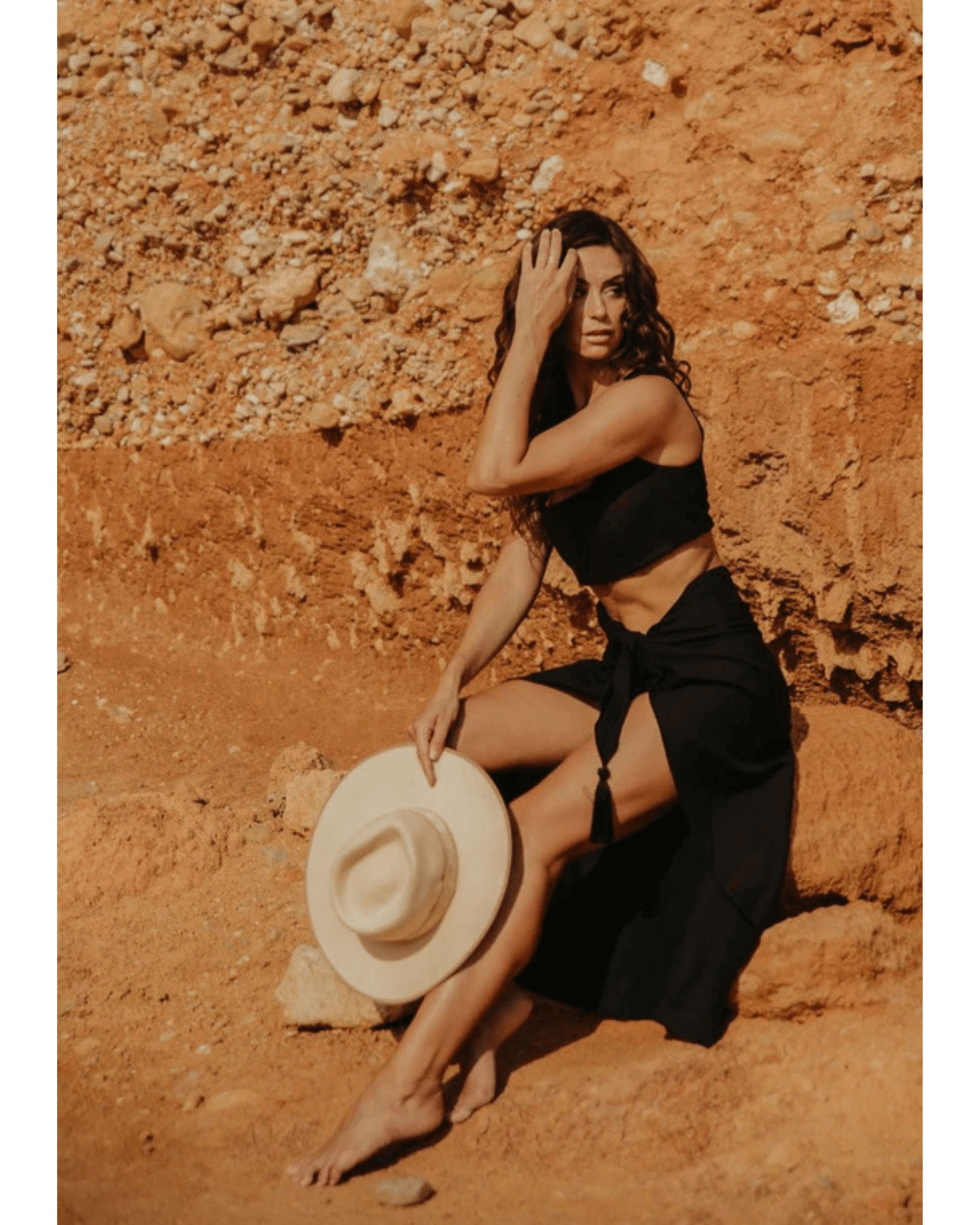 Nanaya Crop Top - Endless - UAE Rental and Resale for Women's Fashion