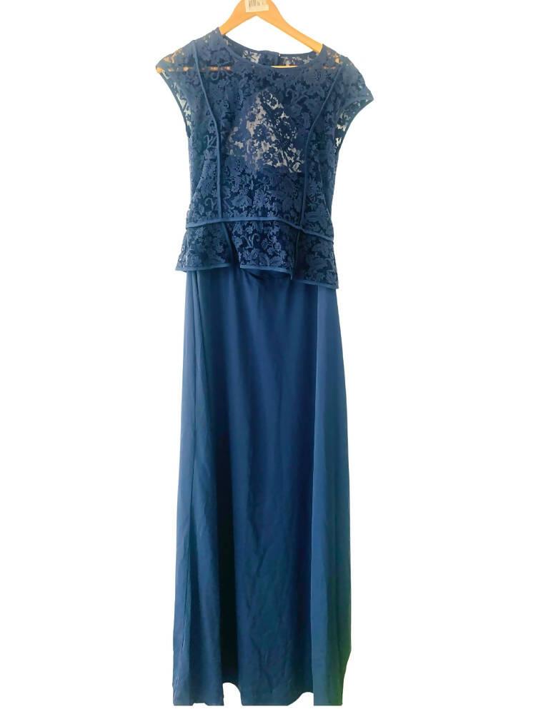 Navy Evening Dress - Endless - UAE Rental and Resale for Women's Fashion