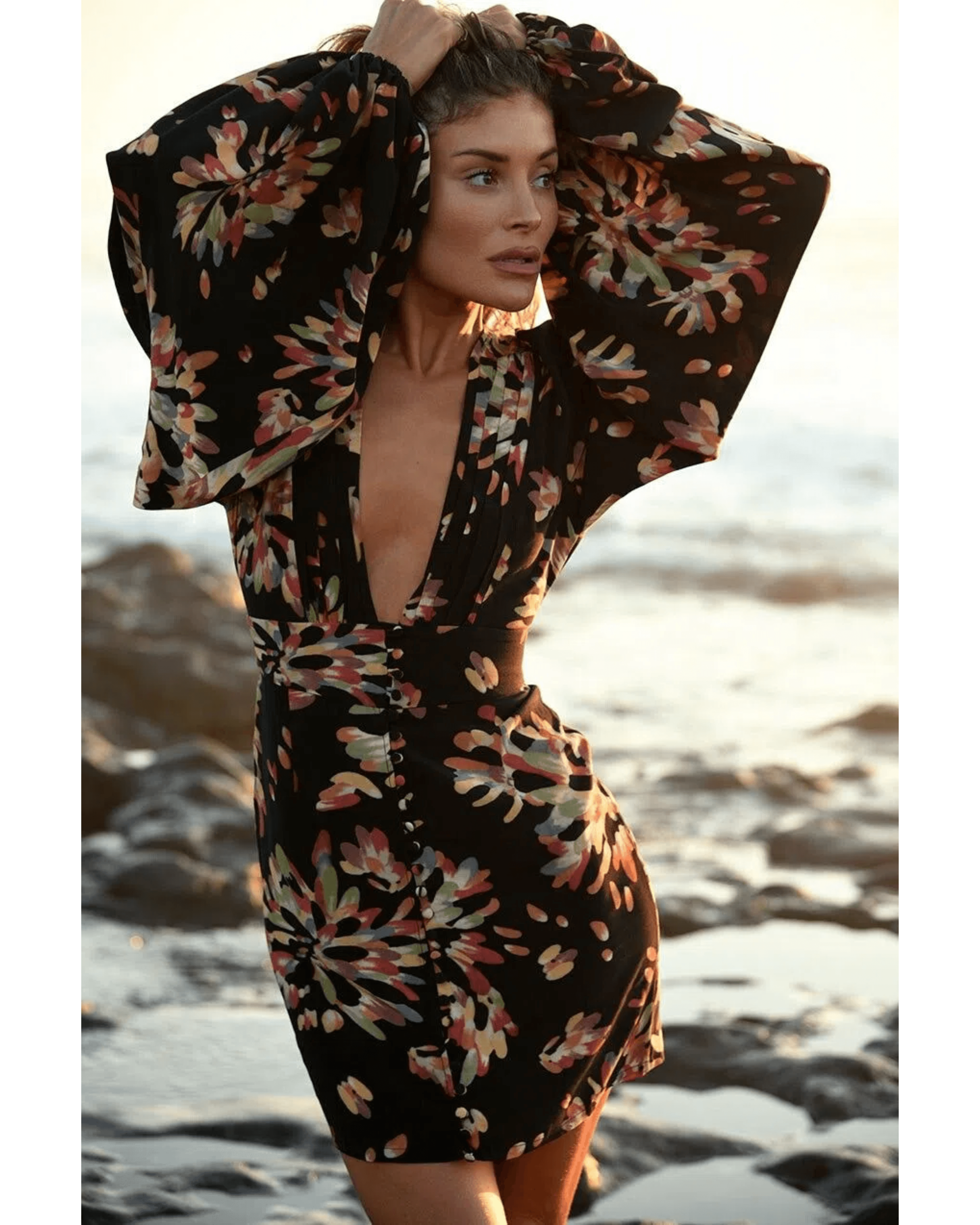 Novella Dress - Endless - UAE Rental and Resale for Women's Fashion