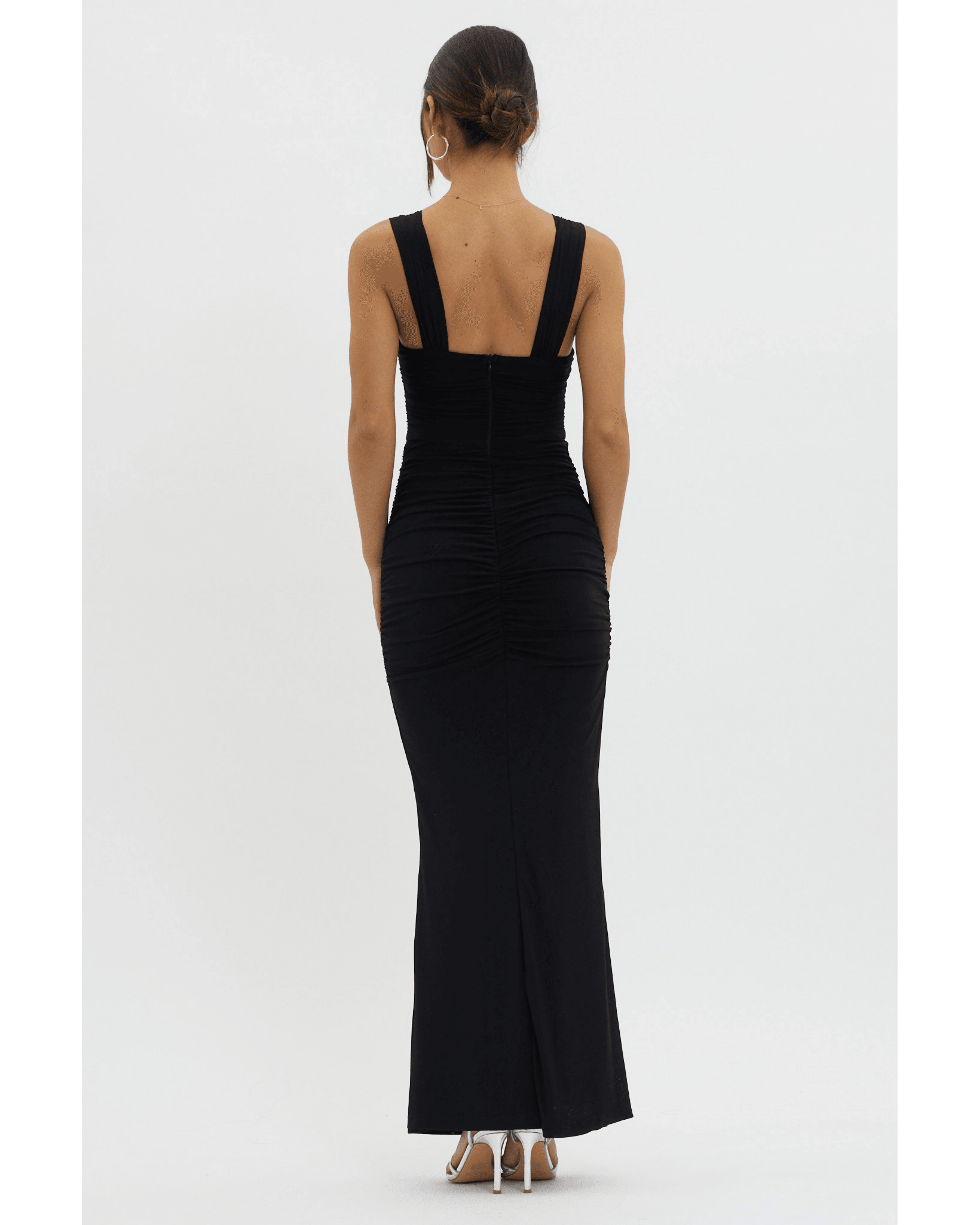 Oliana Sheer Waist Keyhole Maxi Dress - Endless - UAE Rental and Resale for Women's Fashion