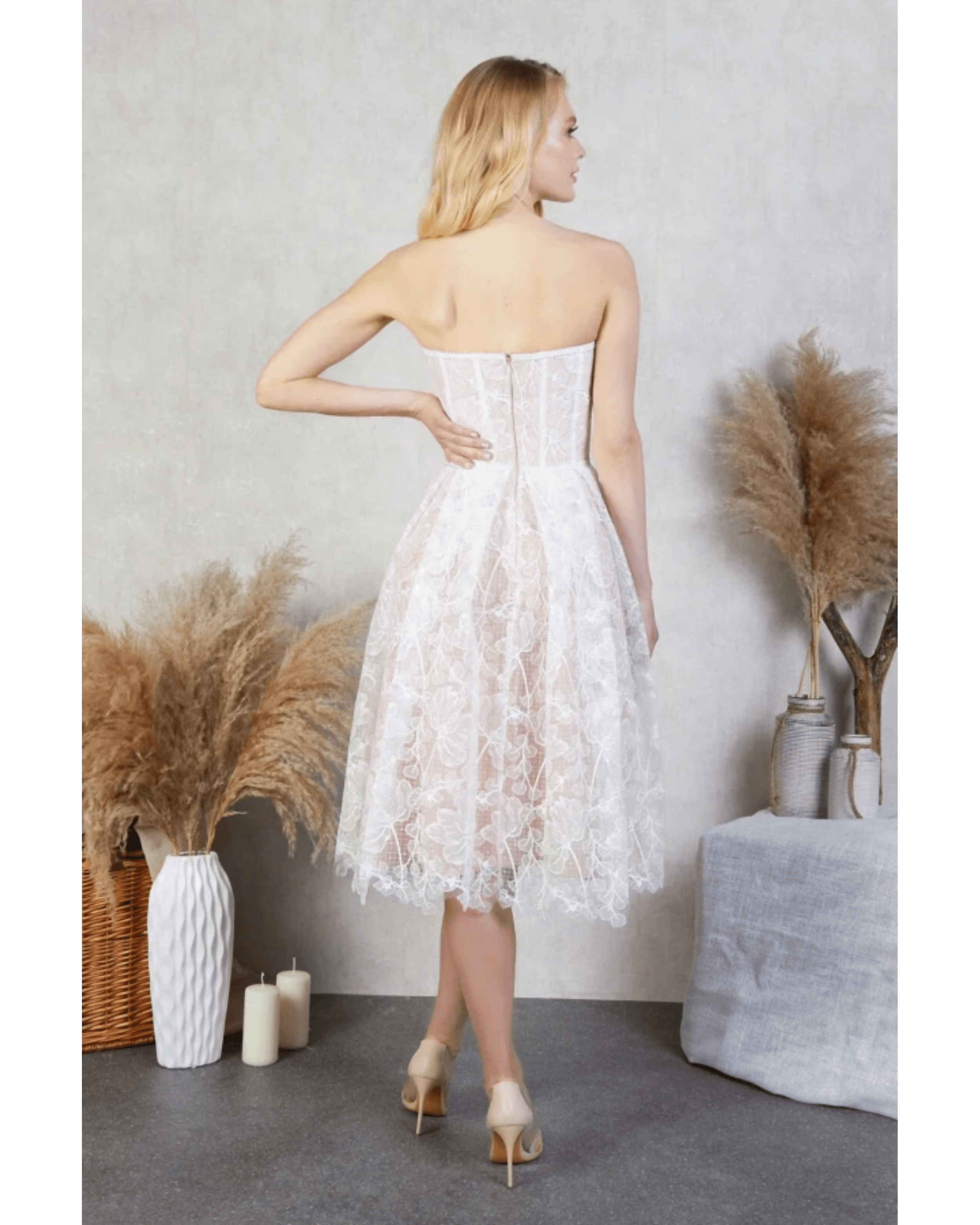 Olivia White Dress - Endless - UAE Rental and Resale for Women's Fashion