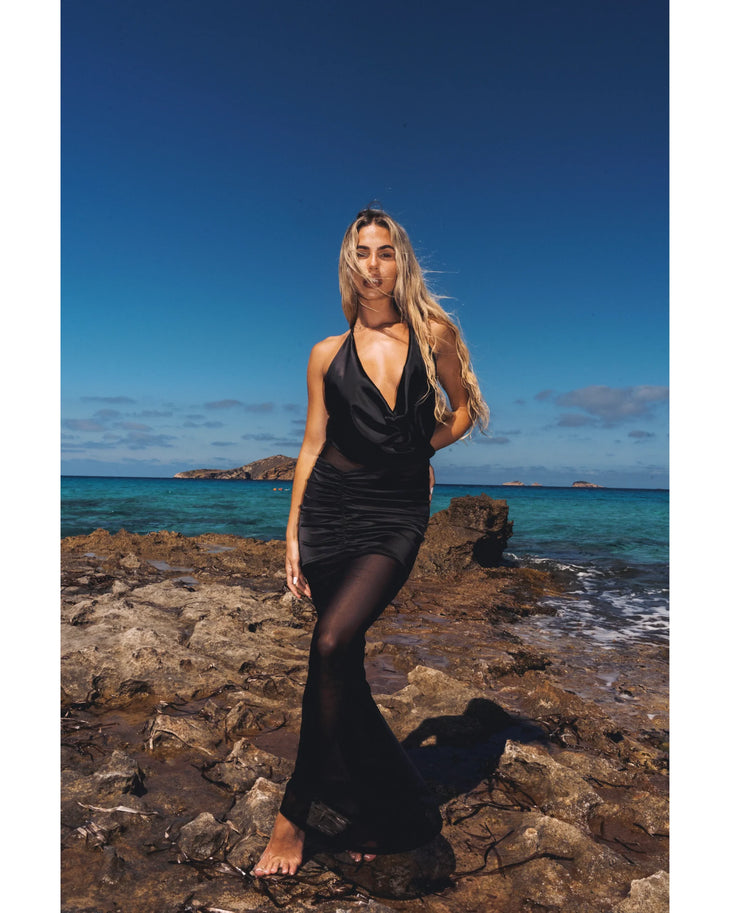 Onyx Drape Front Maxi Dress - Endless - UAE Rental and Resale for Women's Fashion
