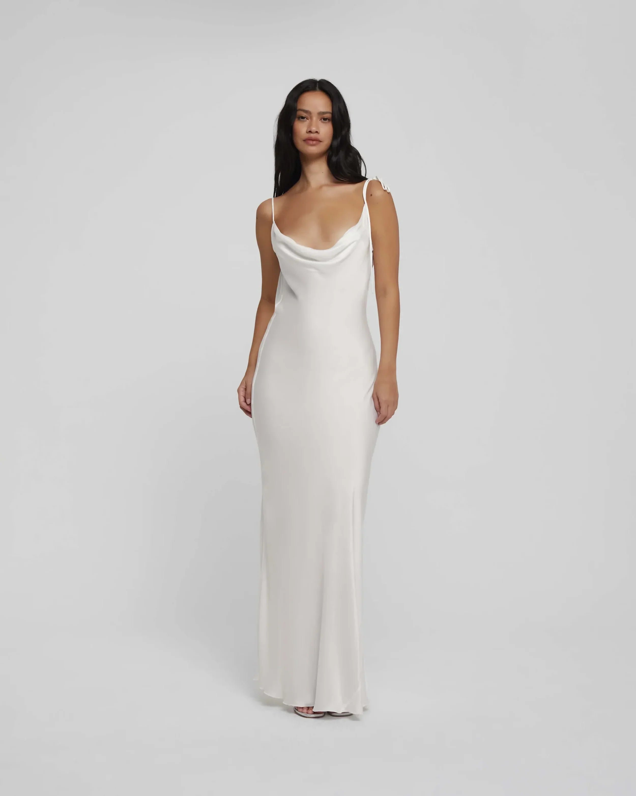 Ophelia Dress White - Endless - UAE Rental and Resale for Women's Fashion