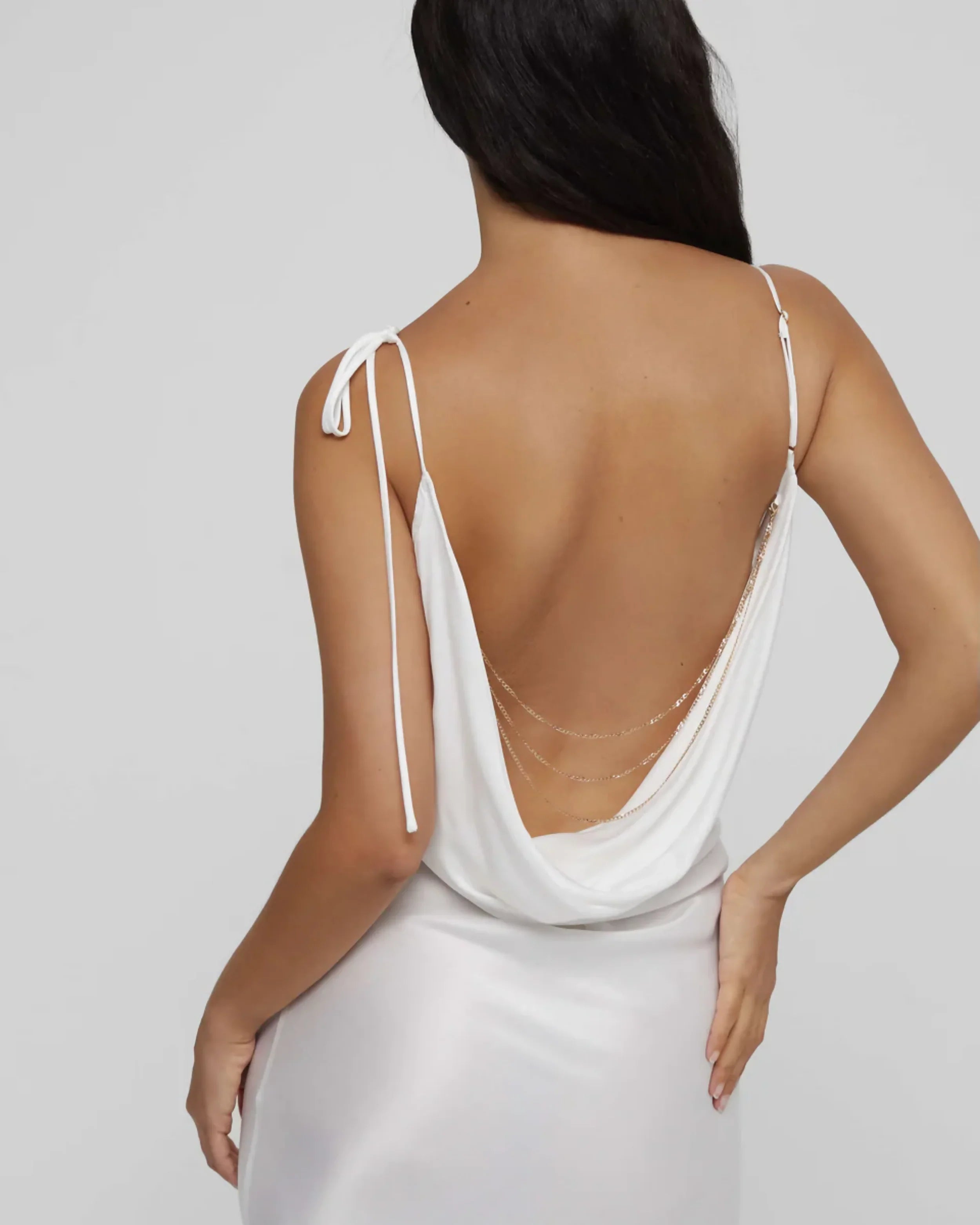 Ophelia Dress White - Endless - UAE Rental and Resale for Women's Fashion