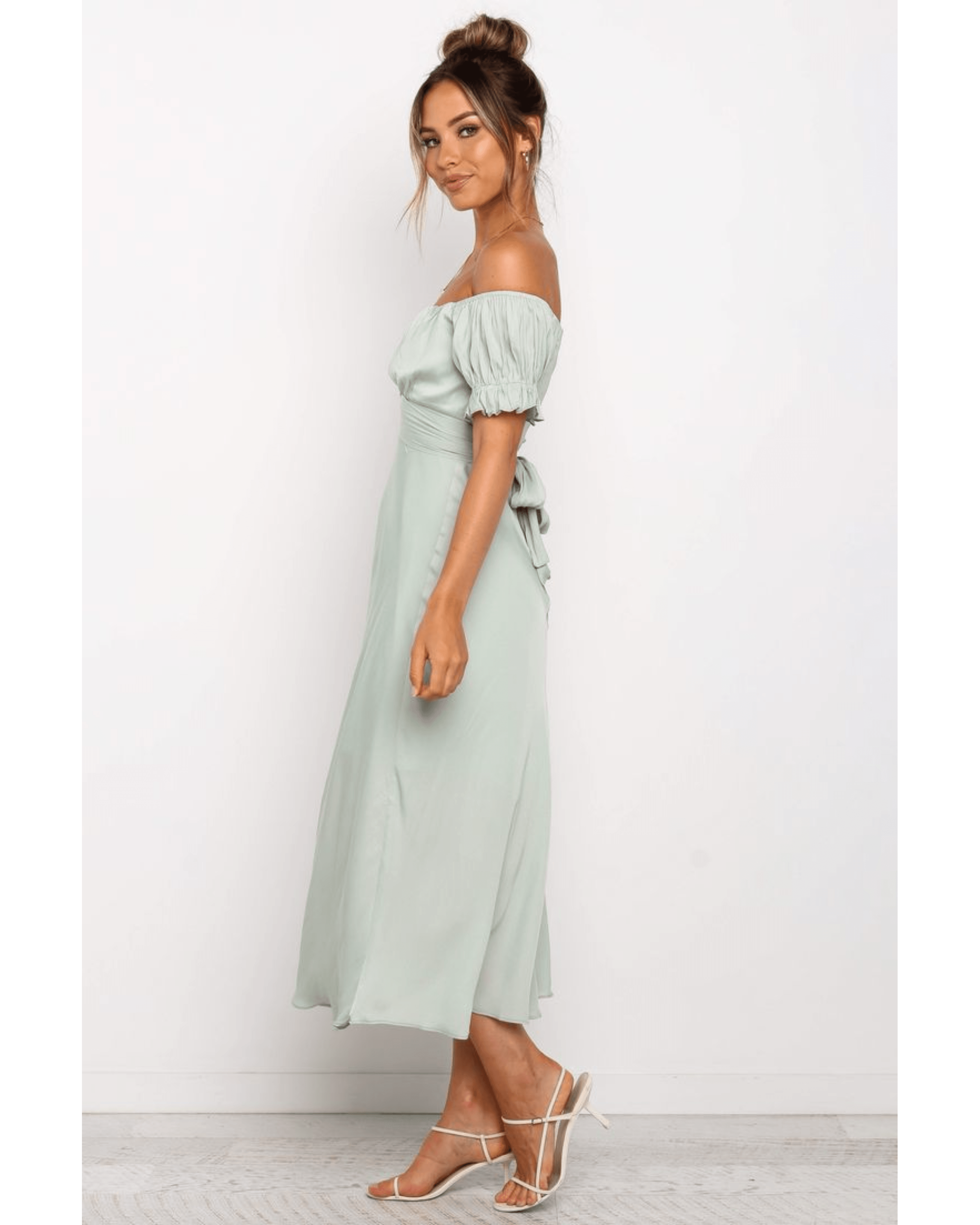 Oralie Off Shoulder Midi Dress - Endless - UAE Rental and Resale for Women's Fashion