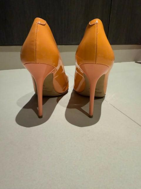 Orange Patent Anouk Pumps - Endless - UAE Rental and Resale for Women's Fashion