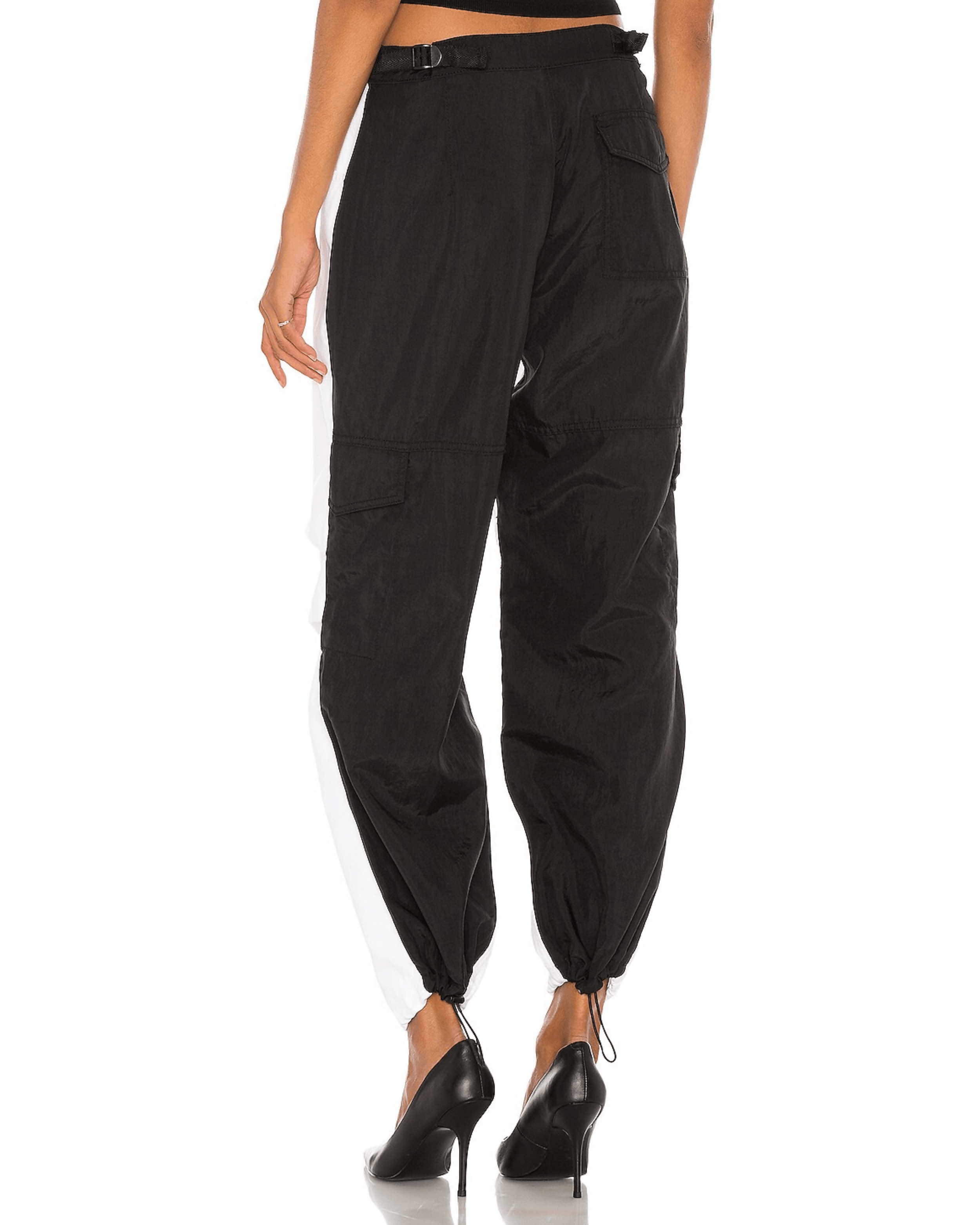 Pack Mix Hybrid Cargo Jeans - Endless - UAE Rental and Resale for Women's Fashion