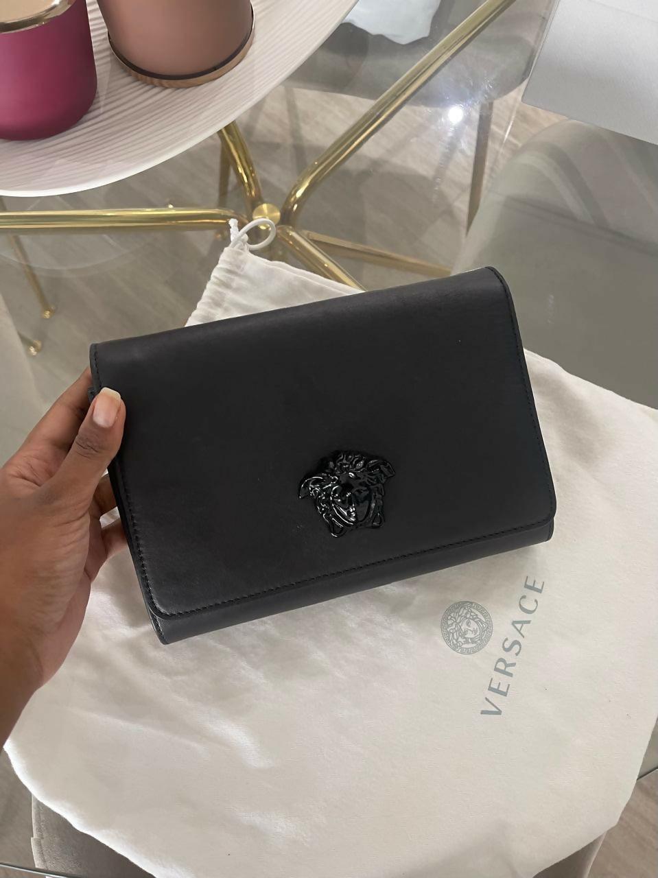 Palazzo Medusa black chain clutch bag - Endless - UAE Rental and Resale for Women's Fashion