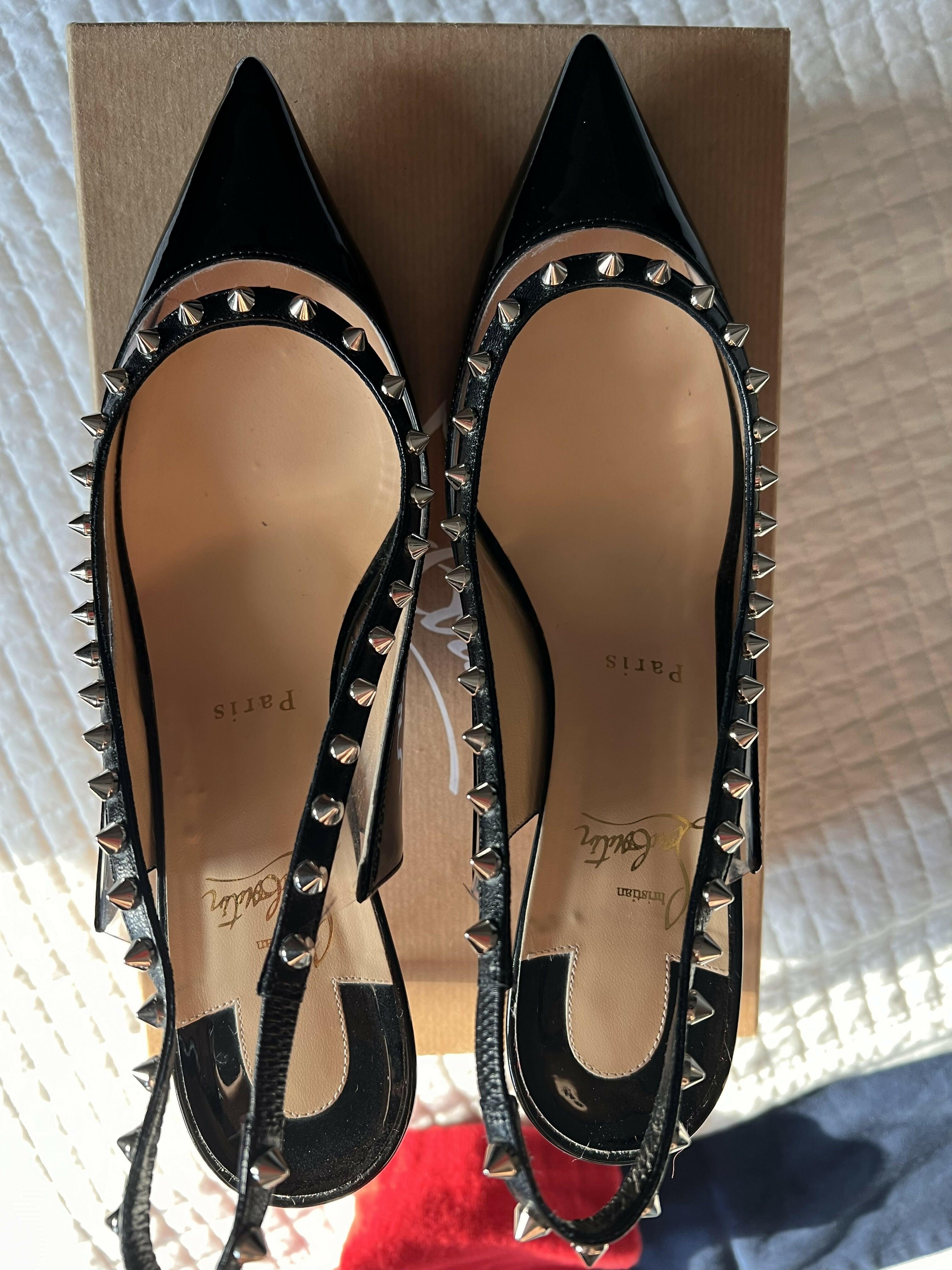 Patent Leather and Spike Slingback Pumps - Endless - UAE Rental and Resale for Women's Fashion