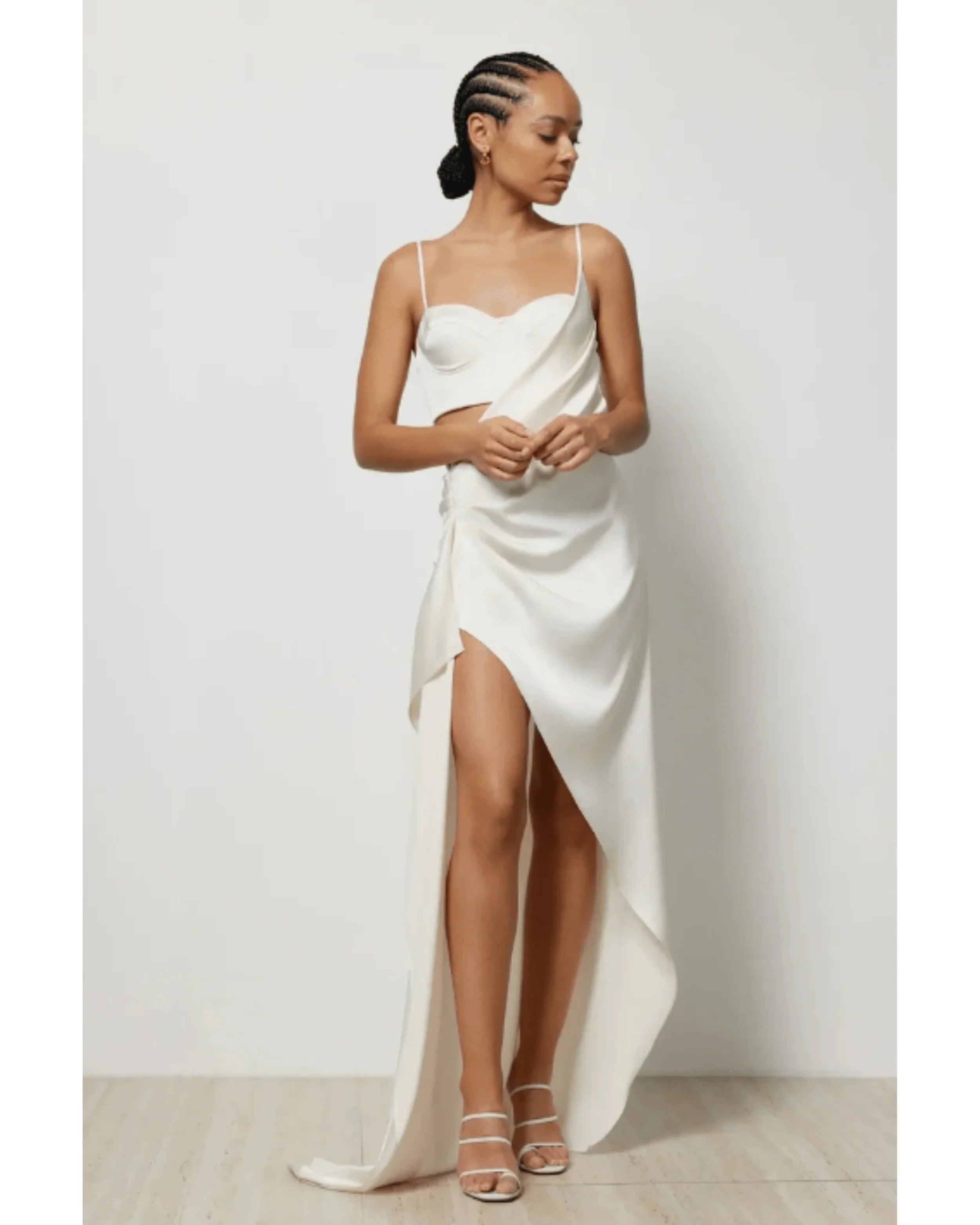 Pearl Dress - Endless - UAE Rental and Resale for Women's Fashion