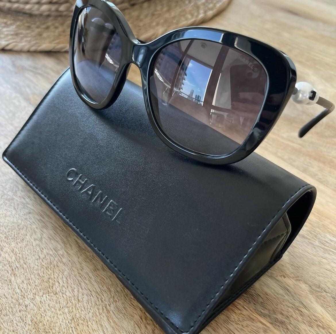 Pearl Sunglasses - Endless - UAE Rental and Resale for Women's Fashion