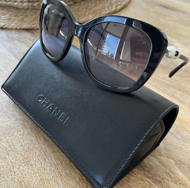 Pearl Sunglasses - Endless - UAE Rental and Resale for Women's Fashion