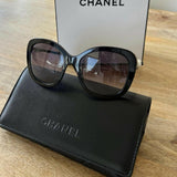 Pearl Sunglasses - Endless - UAE Rental and Resale for Women's Fashion