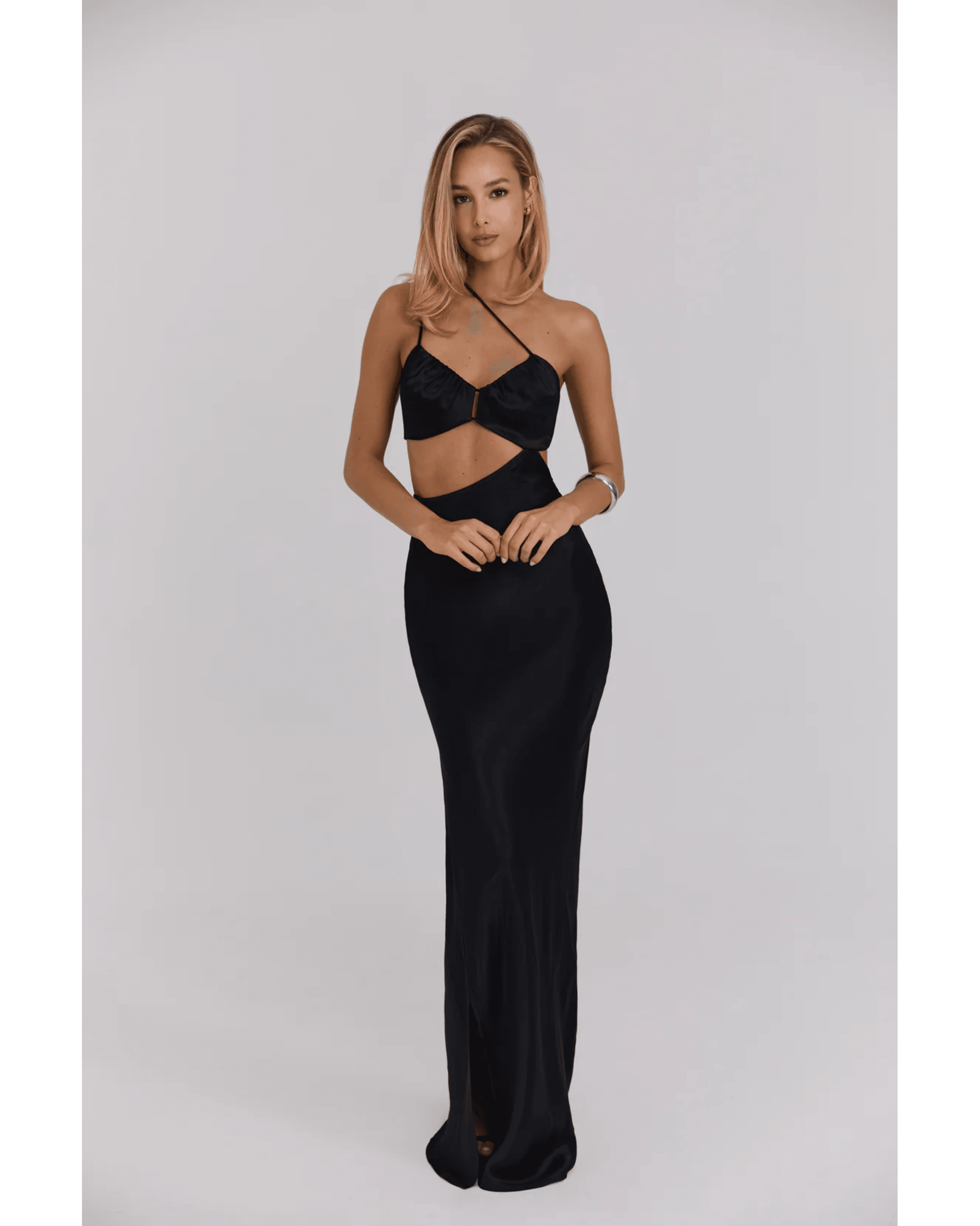 Penelope Gown - Endless - UAE Rental and Resale for Women's Fashion