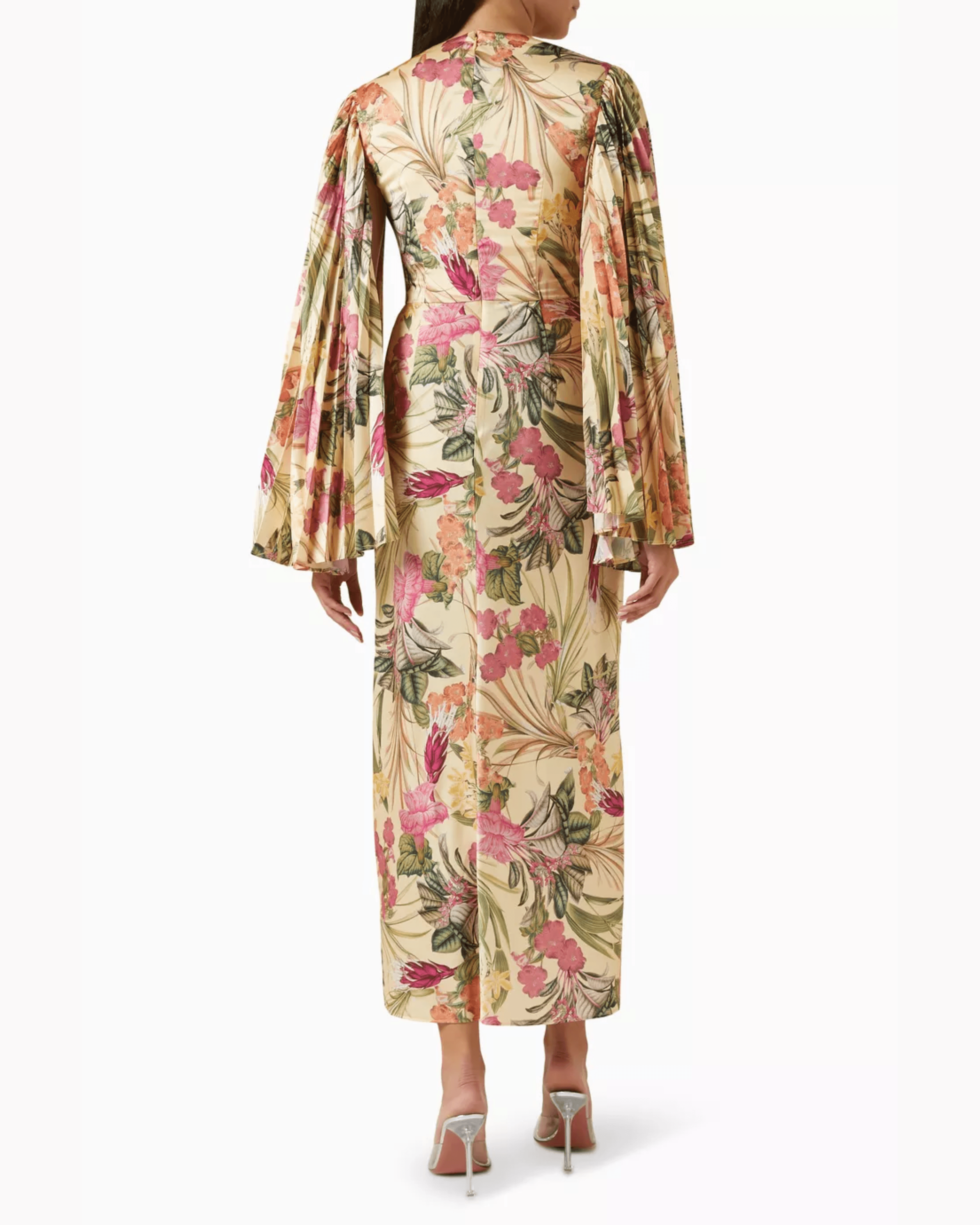 Pixi Maxi Dress - Endless - UAE Rental and Resale for Women's Fashion