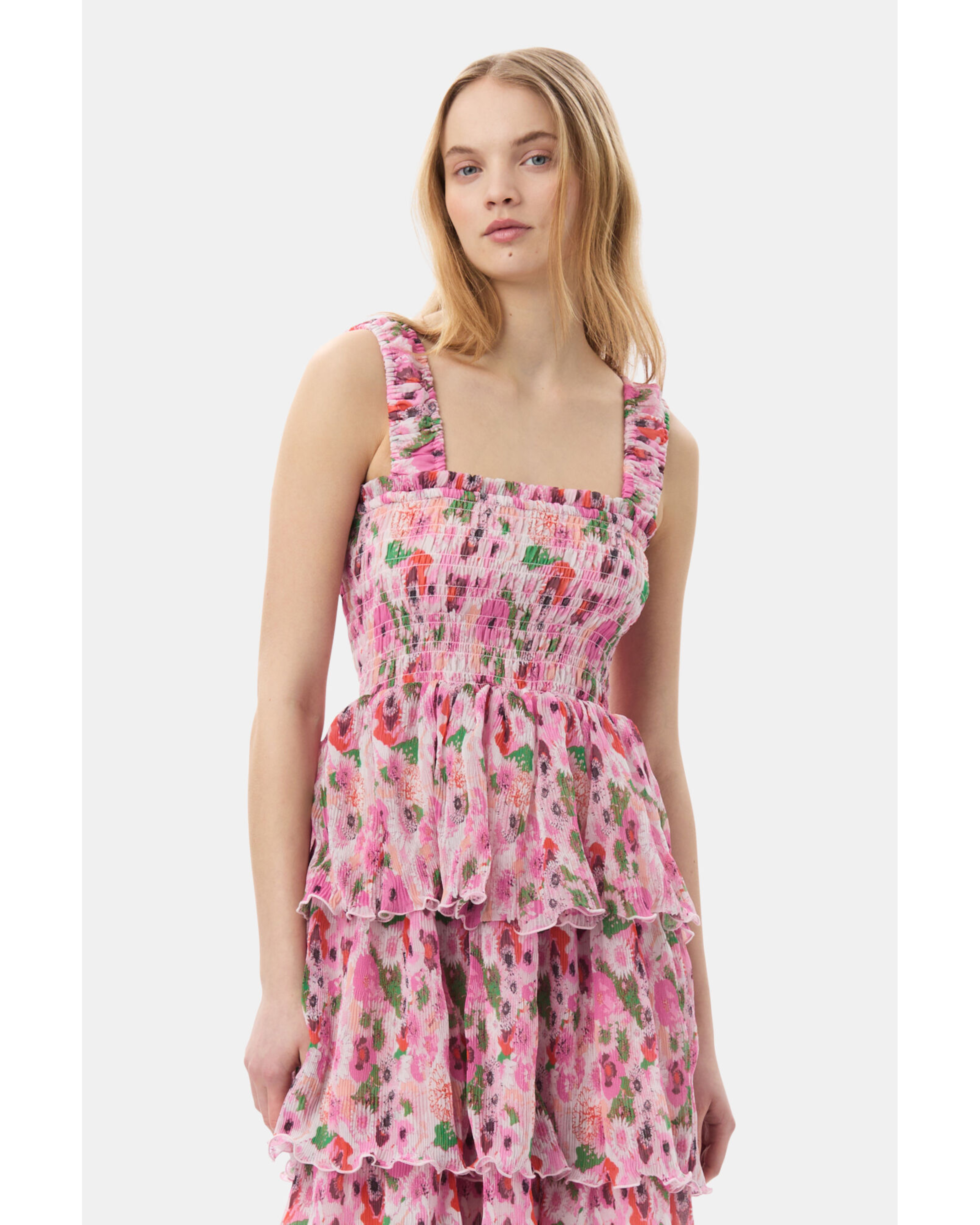 Pleated Georgette Smock Midi Dress - Endless - UAE Rental and Resale for Women's Fashion