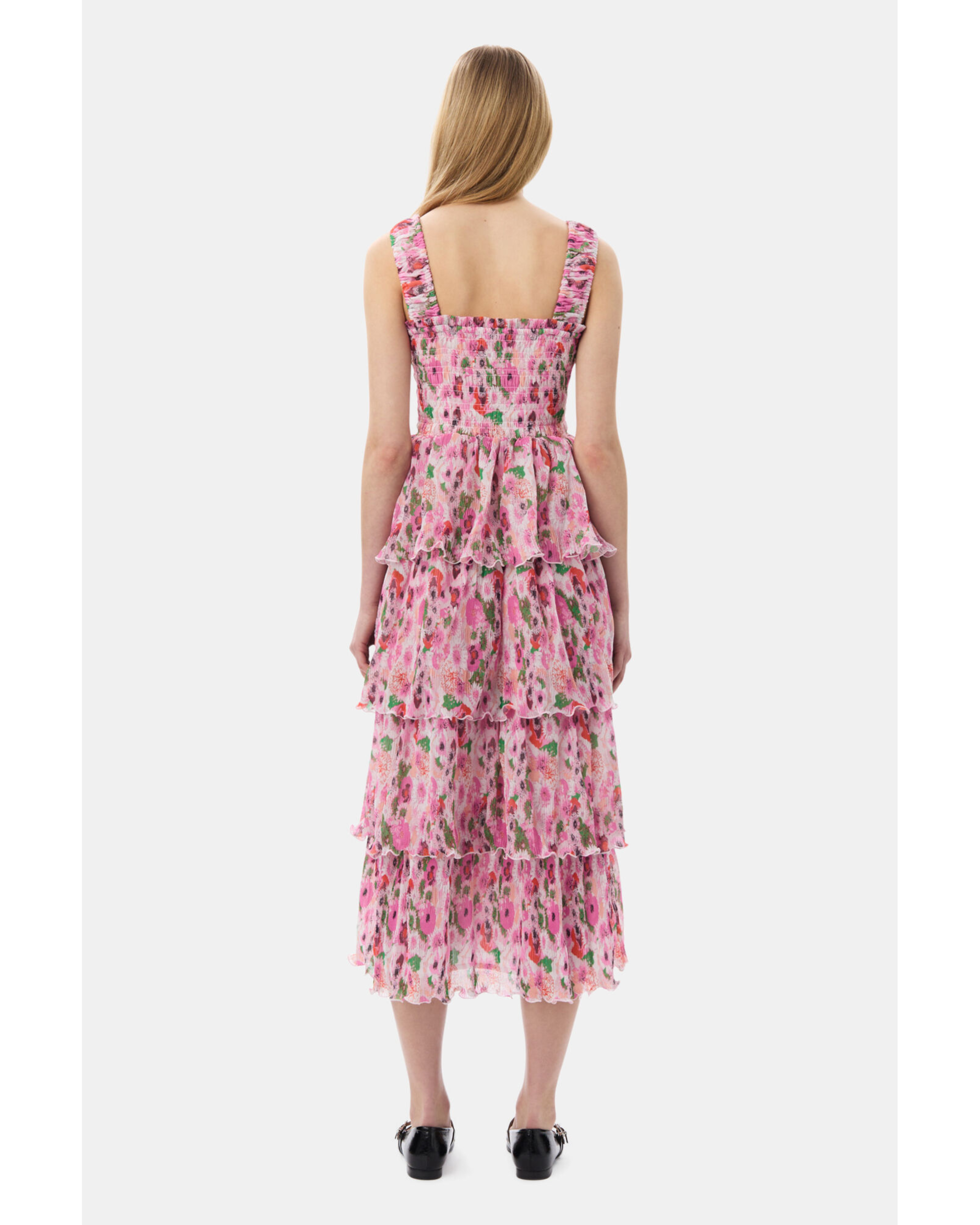 Pleated Georgette Smock Midi Dress - Endless - UAE Rental and Resale for Women's Fashion