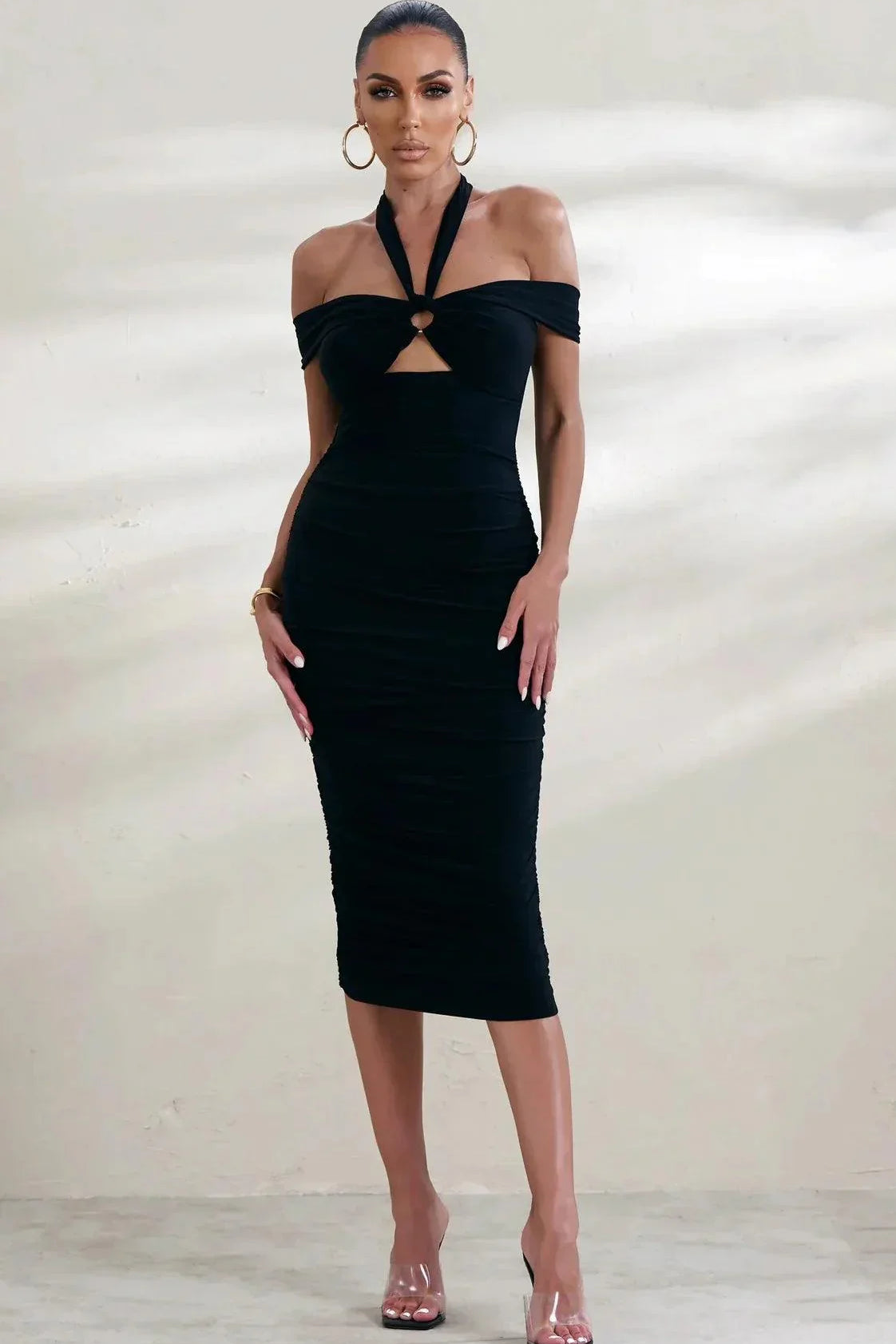 Prague Dress - Endless - UAE Rental and Resale for Women's Fashion