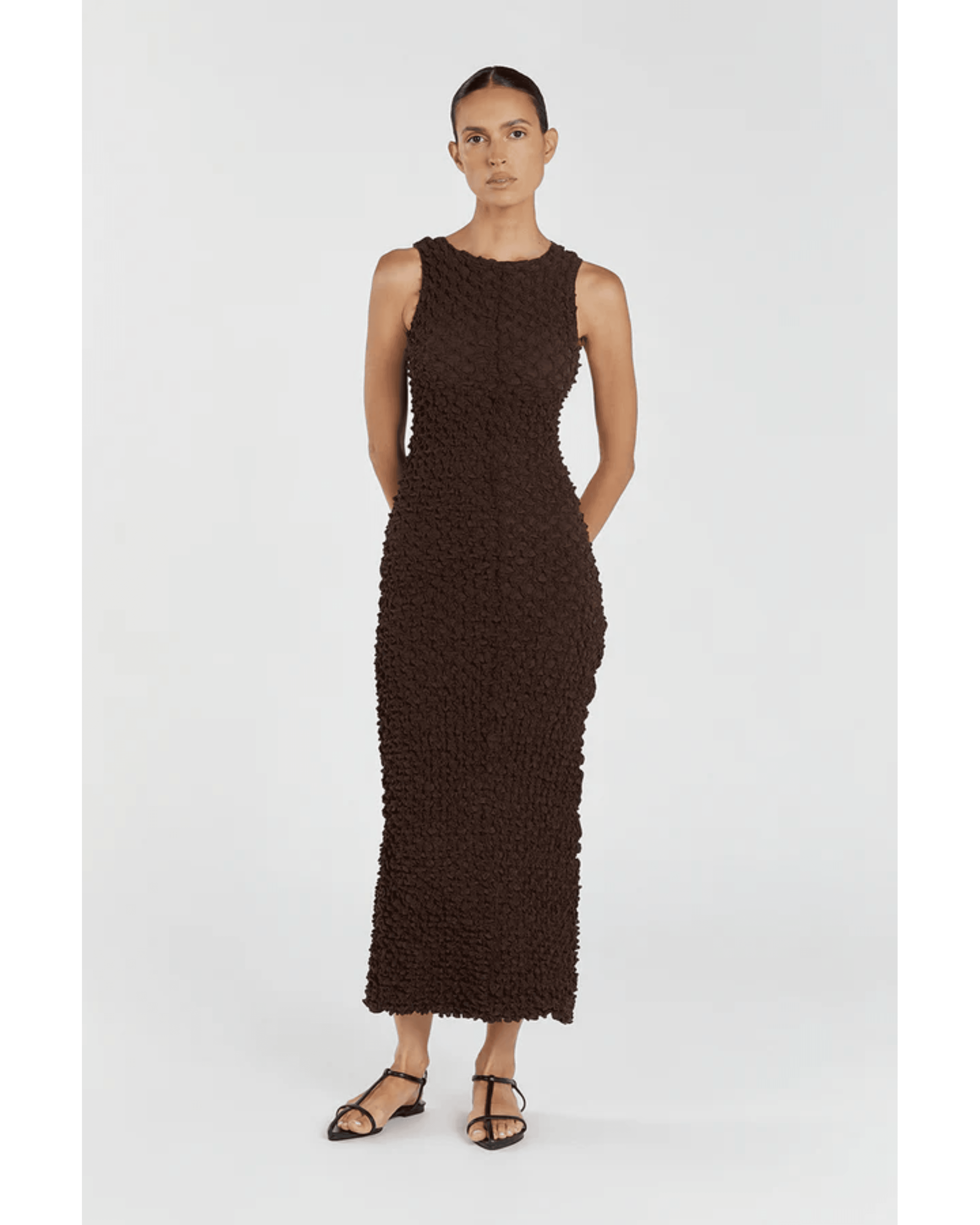 Presley Choc Crew Neck Midi Dress - Endless - UAE Rental and Resale for Women's Fashion