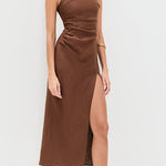 Clemente Linen Dress in brown with ruched detailing and high slit — Reformation | Endless UAE