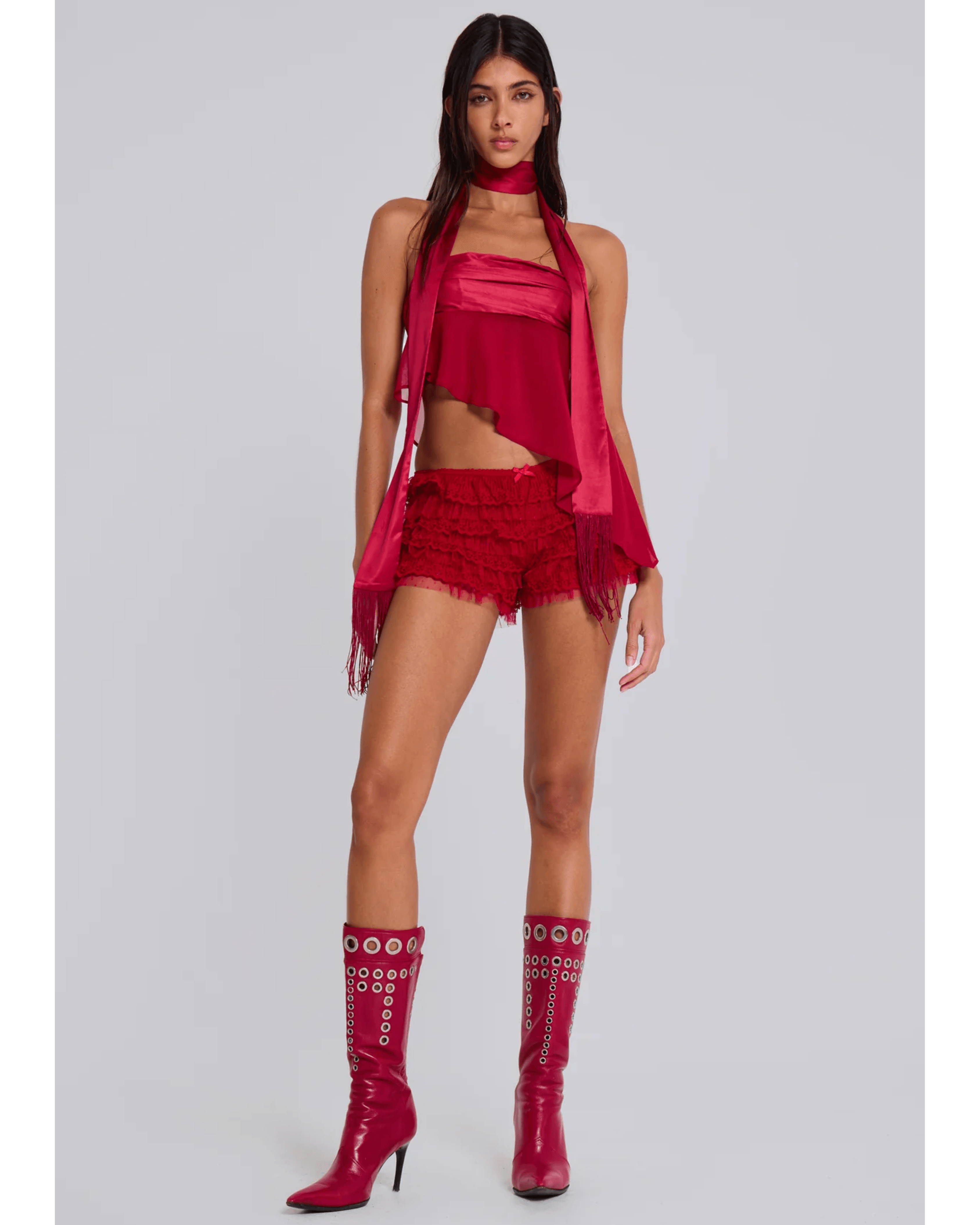 Rhea Lace Bloomer Shorts - Endless - UAE Rental and Resale for Women's Fashion
