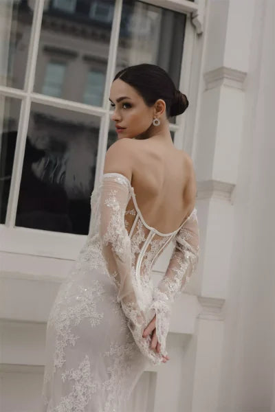 Ridge lace wedding dress with long sleeves and open back — JESSICA COUTURE | Endless UAE